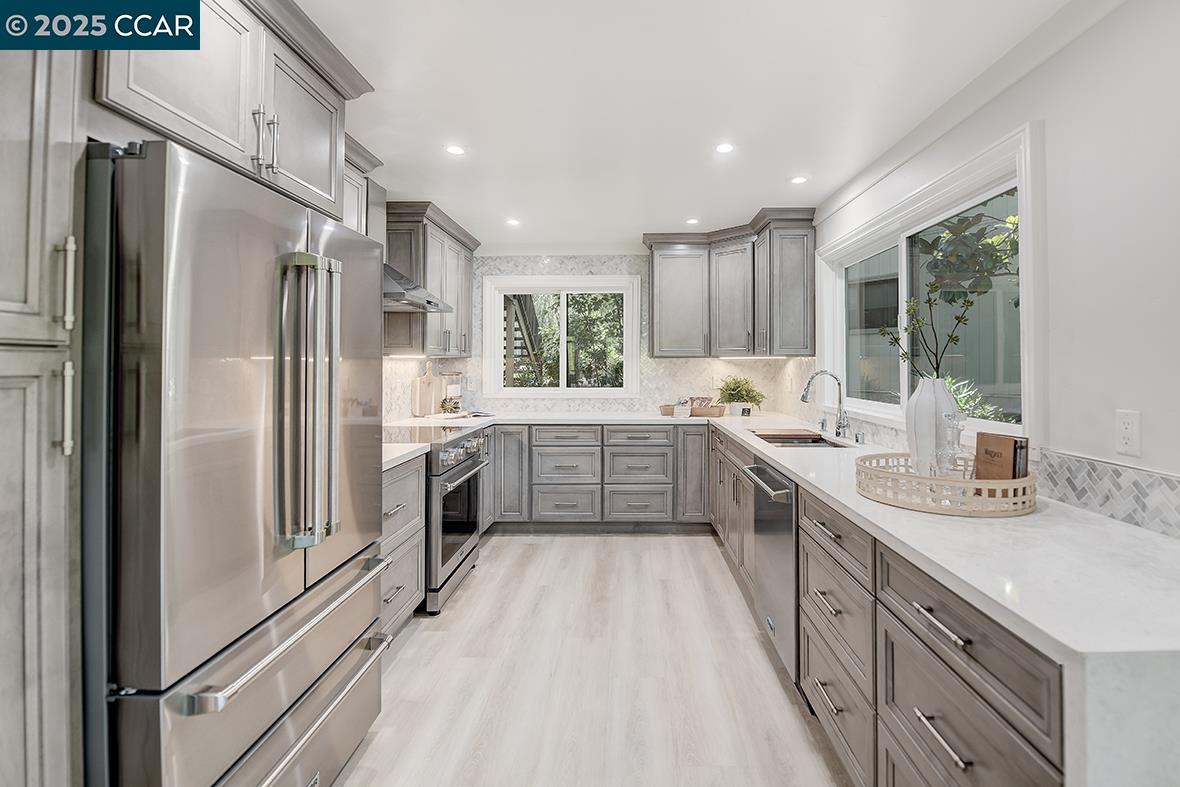 3210 Rossmoor Pkwy # 2, Walnut Creek Unit: 2