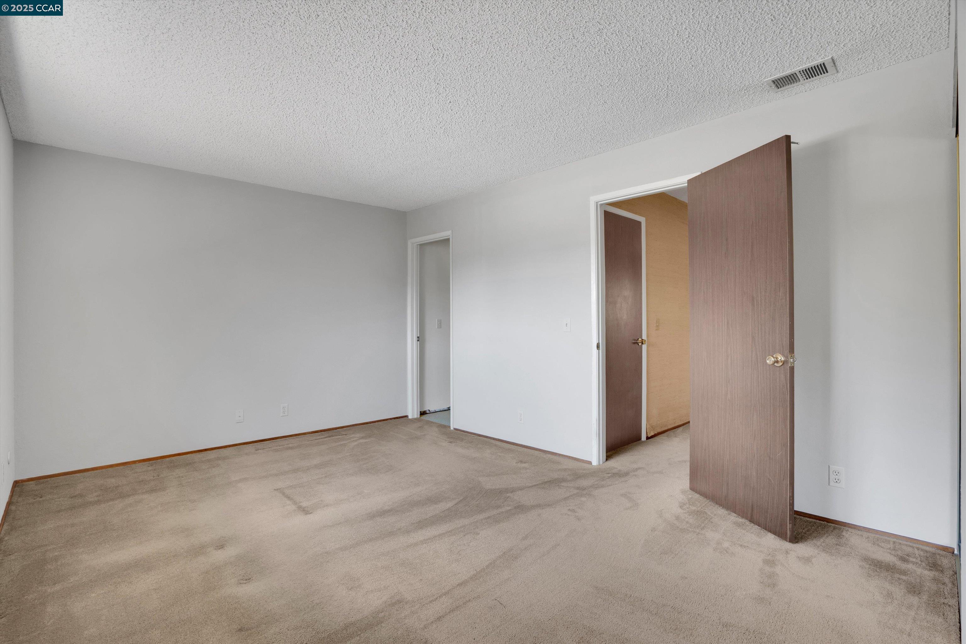 663 Abrigo Ct