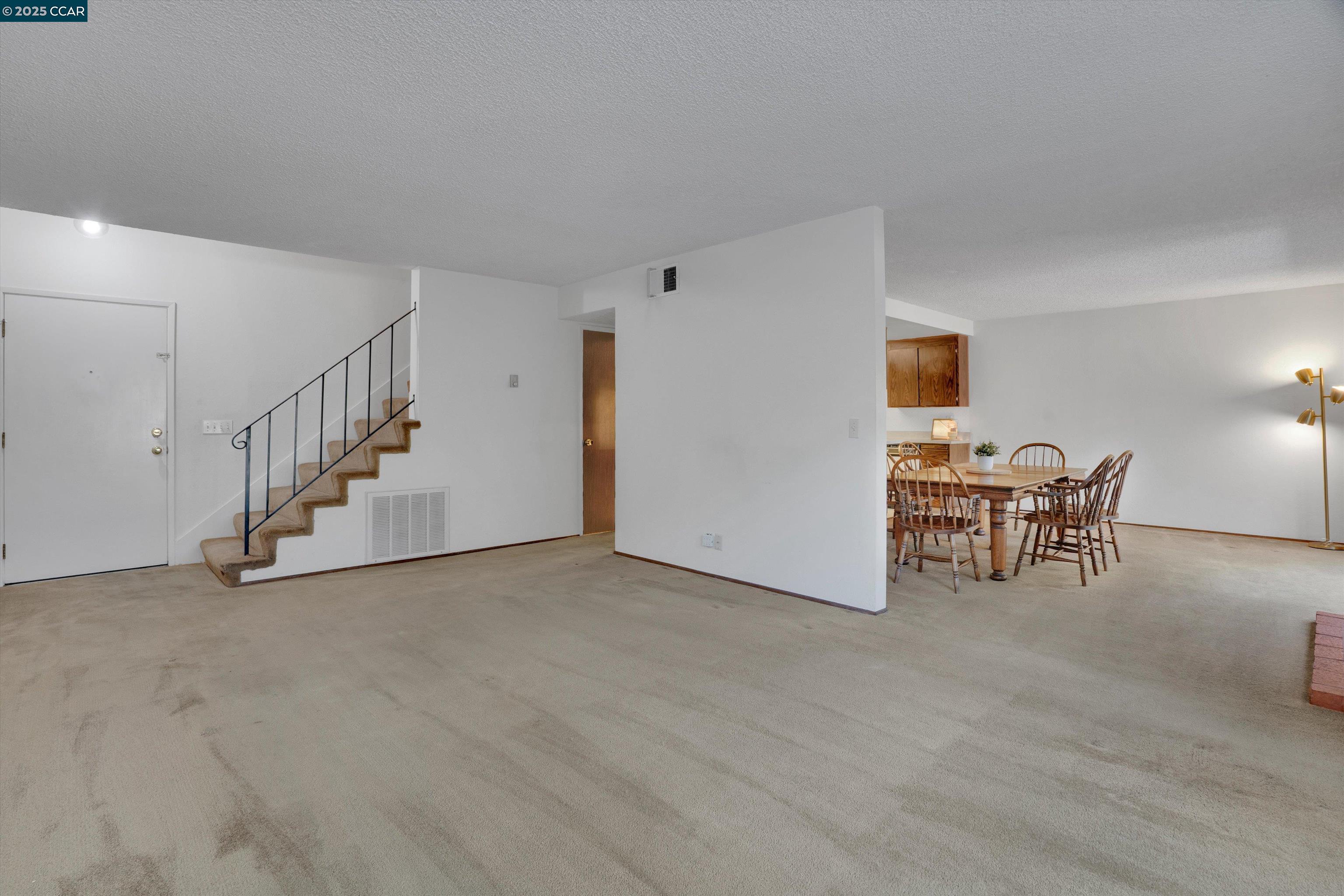 663 Abrigo Ct