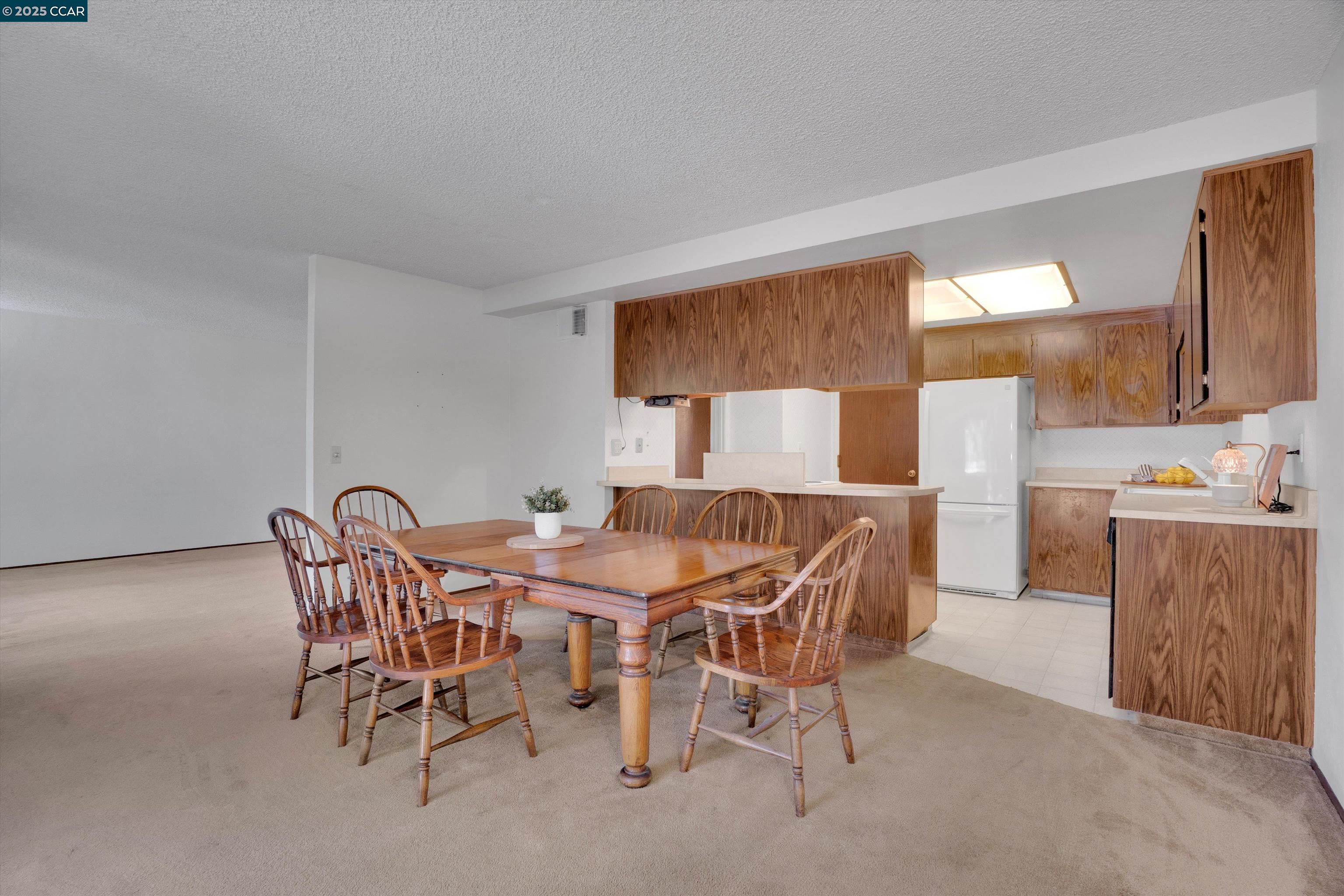 663 Abrigo Ct