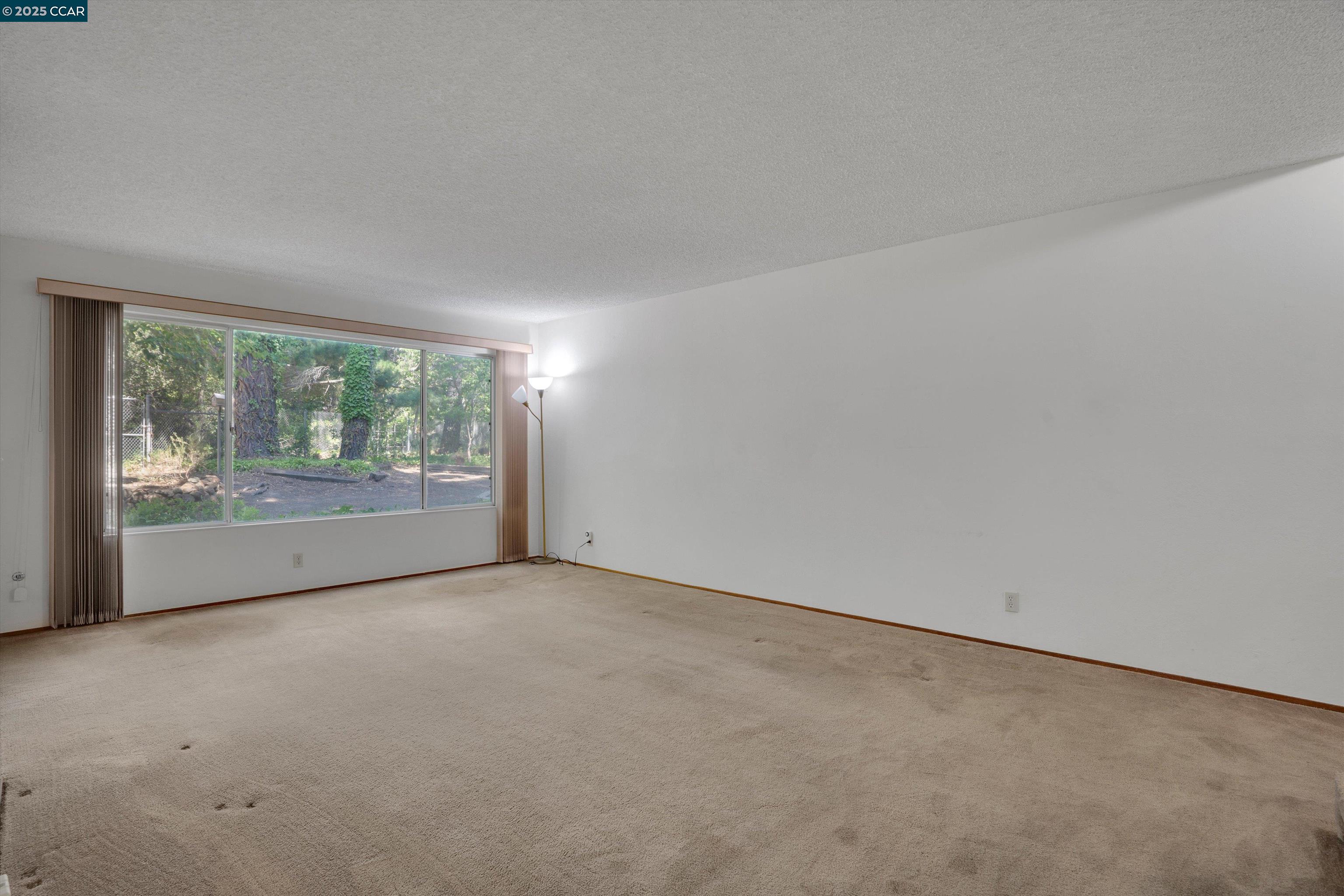 663 Abrigo Ct