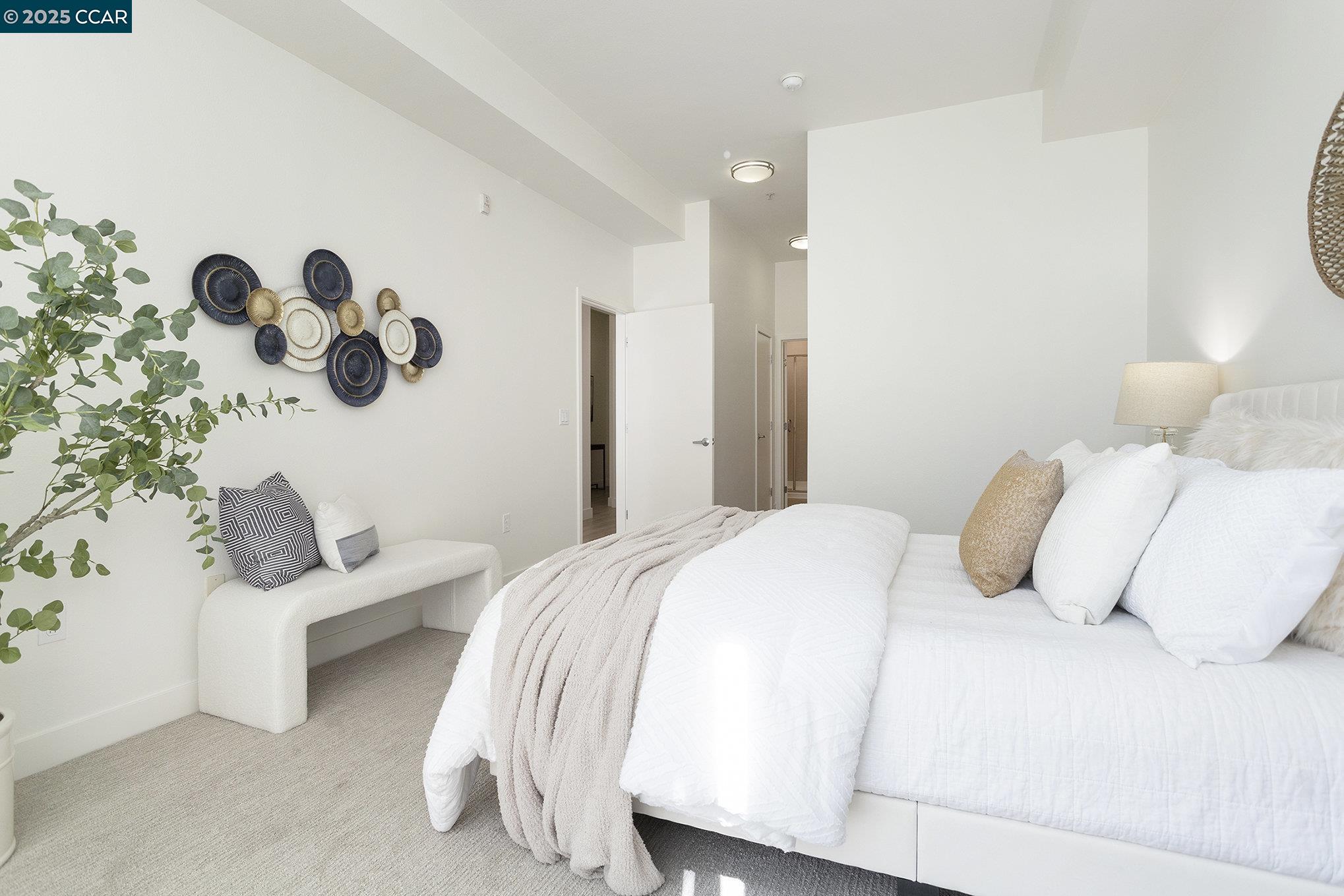 1655 N CALIFORNIA # 450