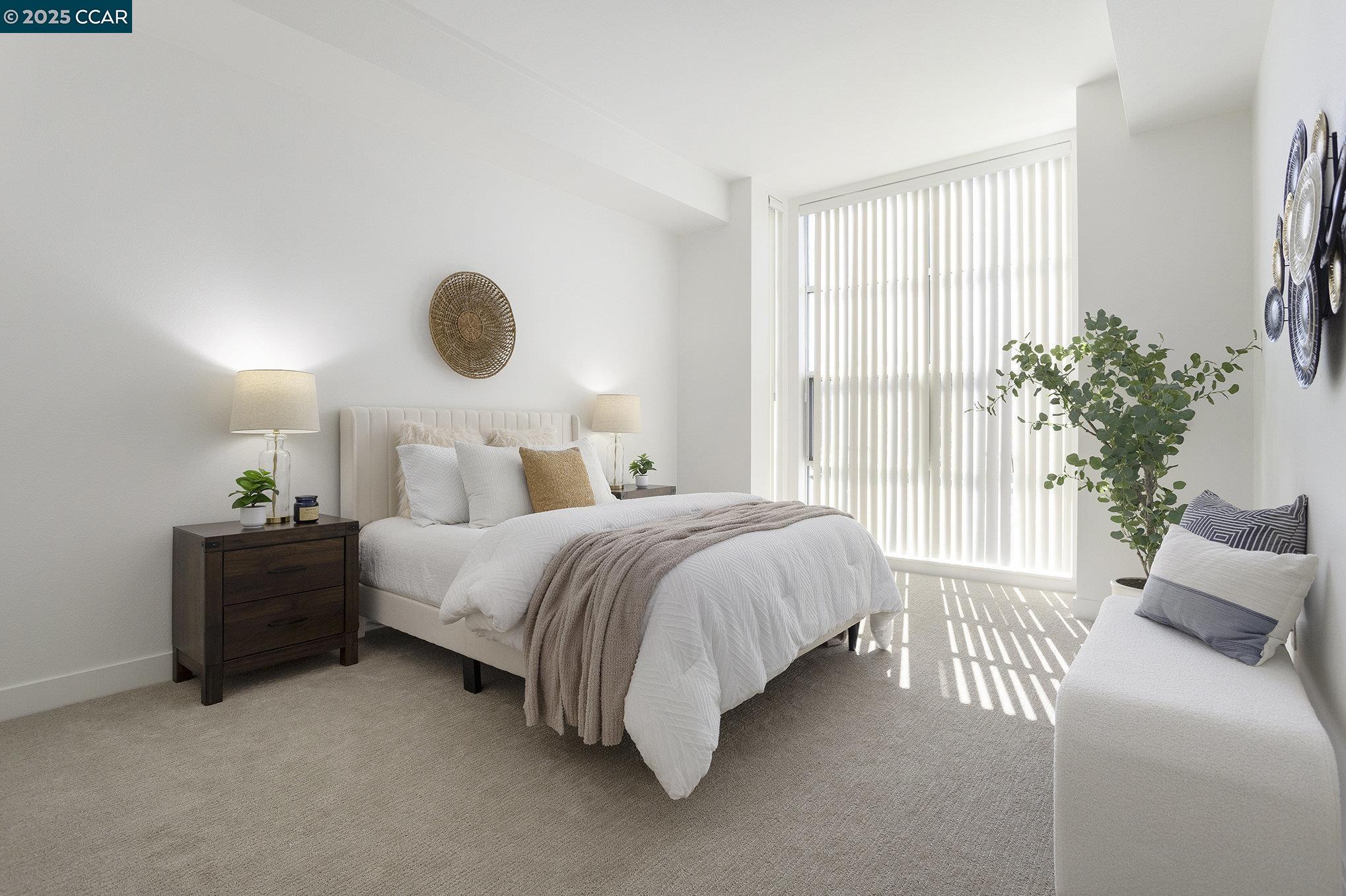 1655 N CALIFORNIA # 450