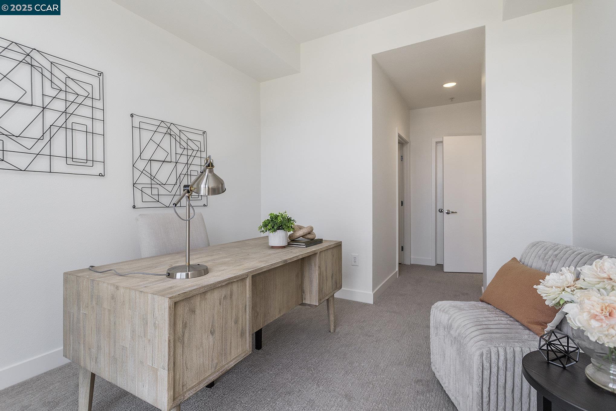 1655 N CALIFORNIA # 450