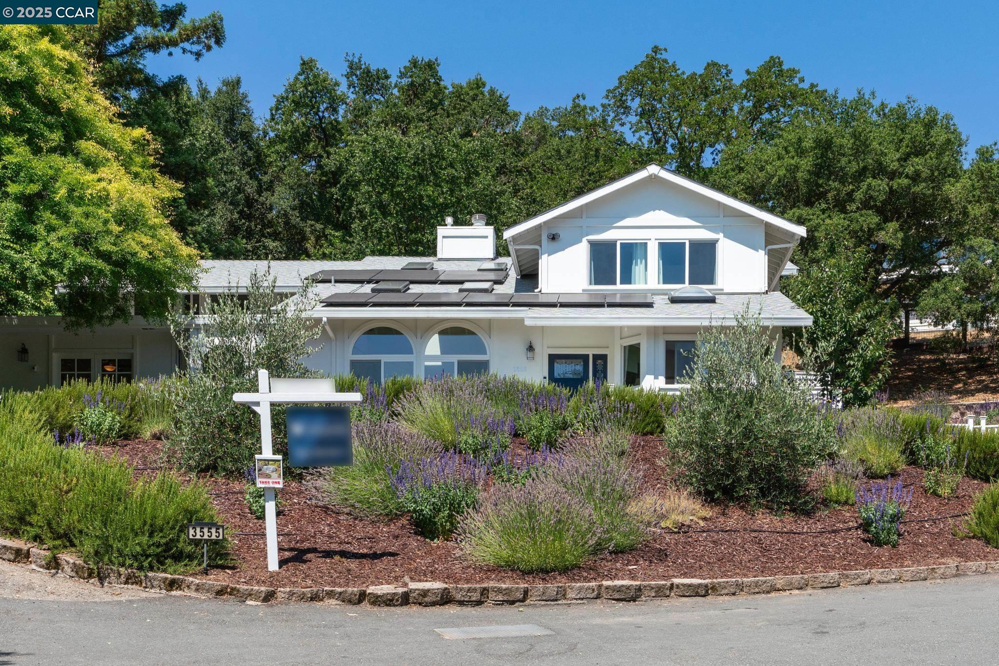 3555 Old Mountain View Dr