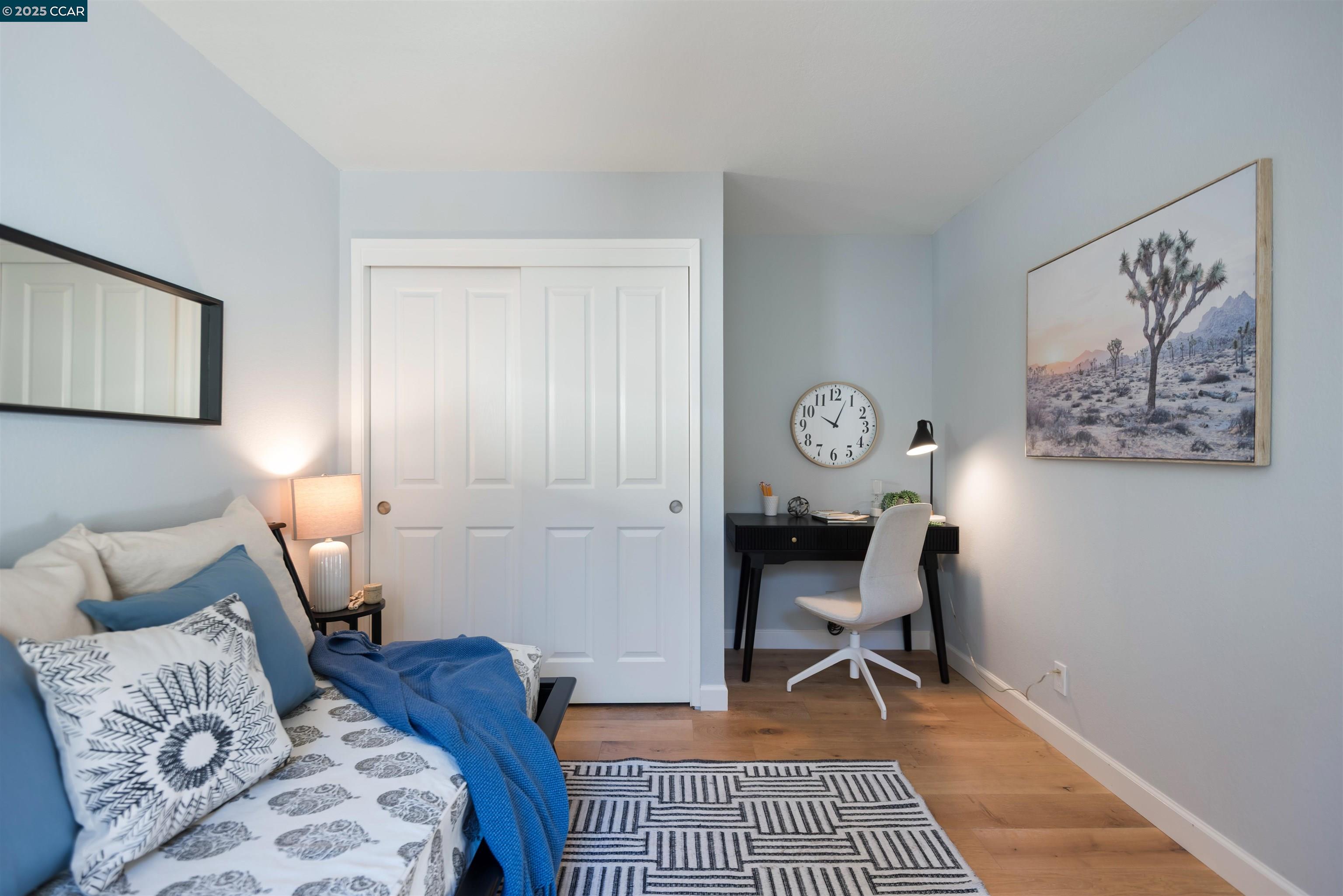 1541 Moraga way