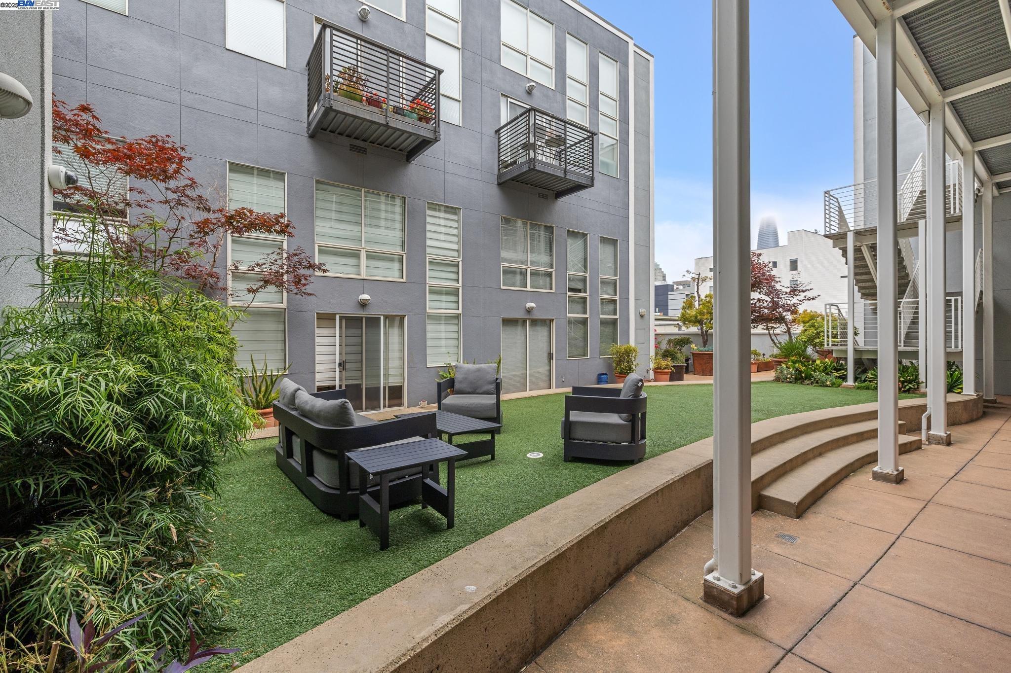 950 Harrison # 223