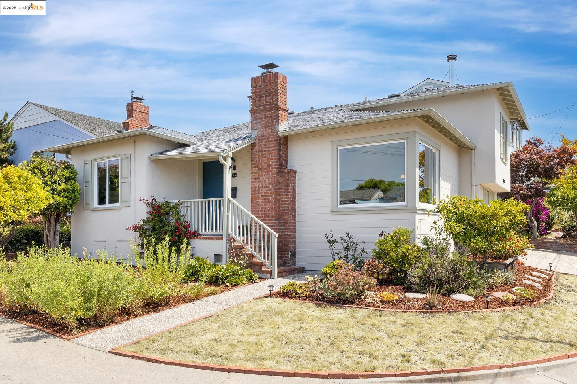 1420 Catherine Dr