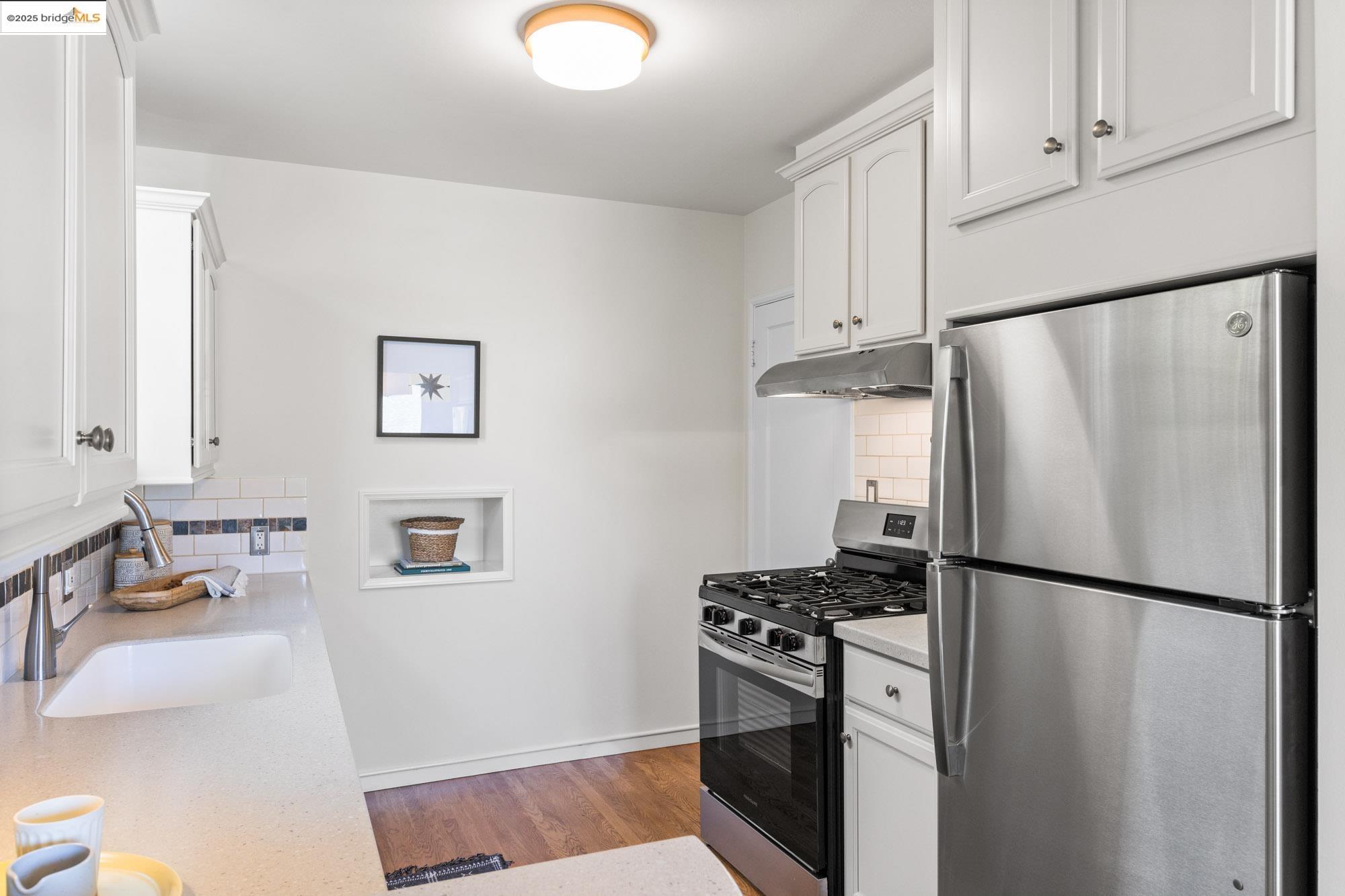 1420 Catherine Dr