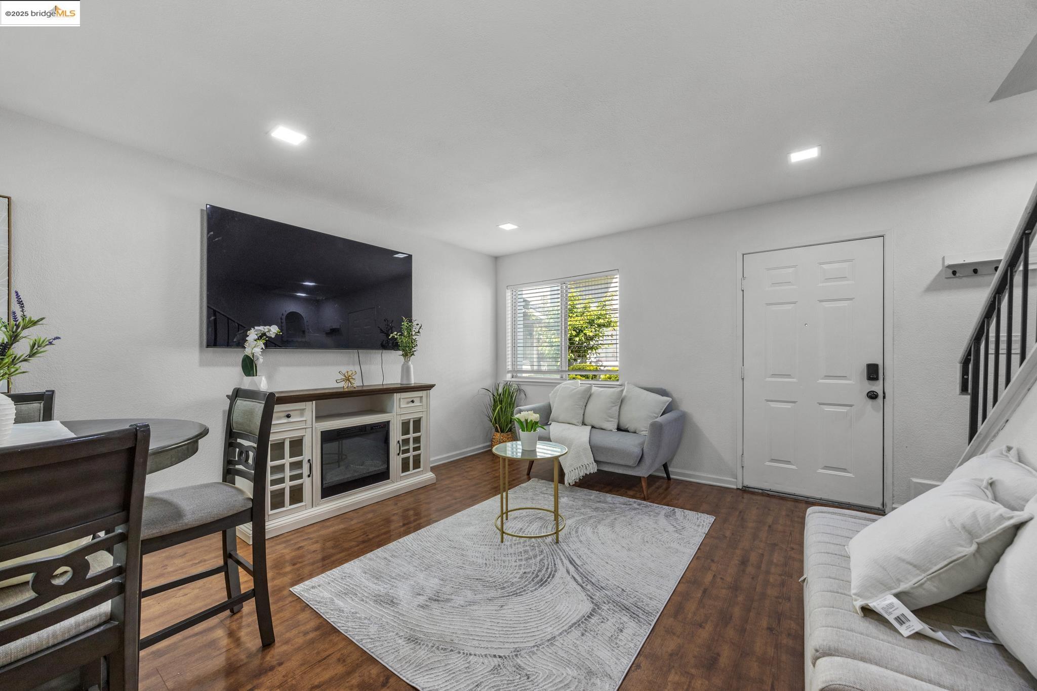 21564 Meekland ave # 19, Hayward Unit: 19