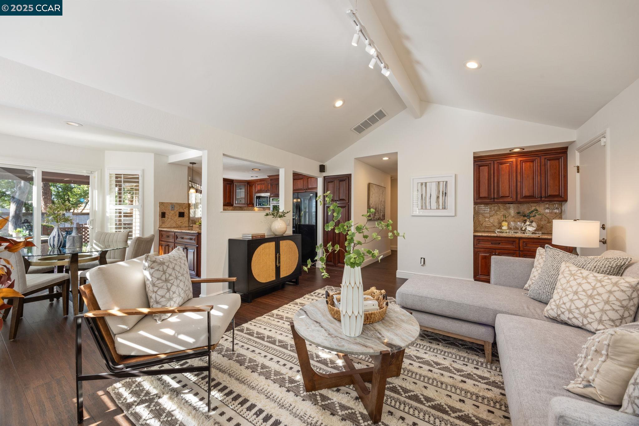 5059 Saint Patricia Ct