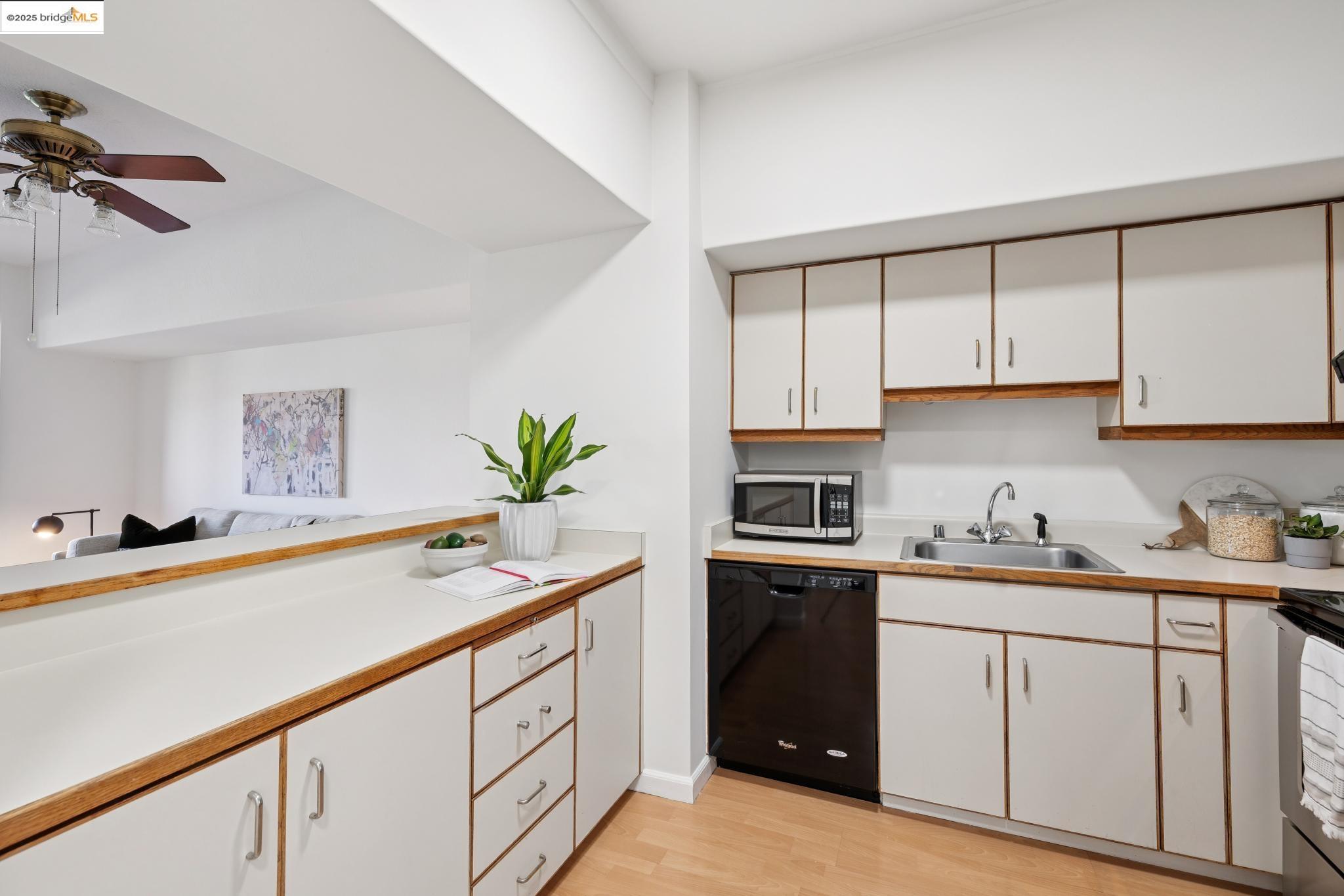 6363 Christie Avenue # 312