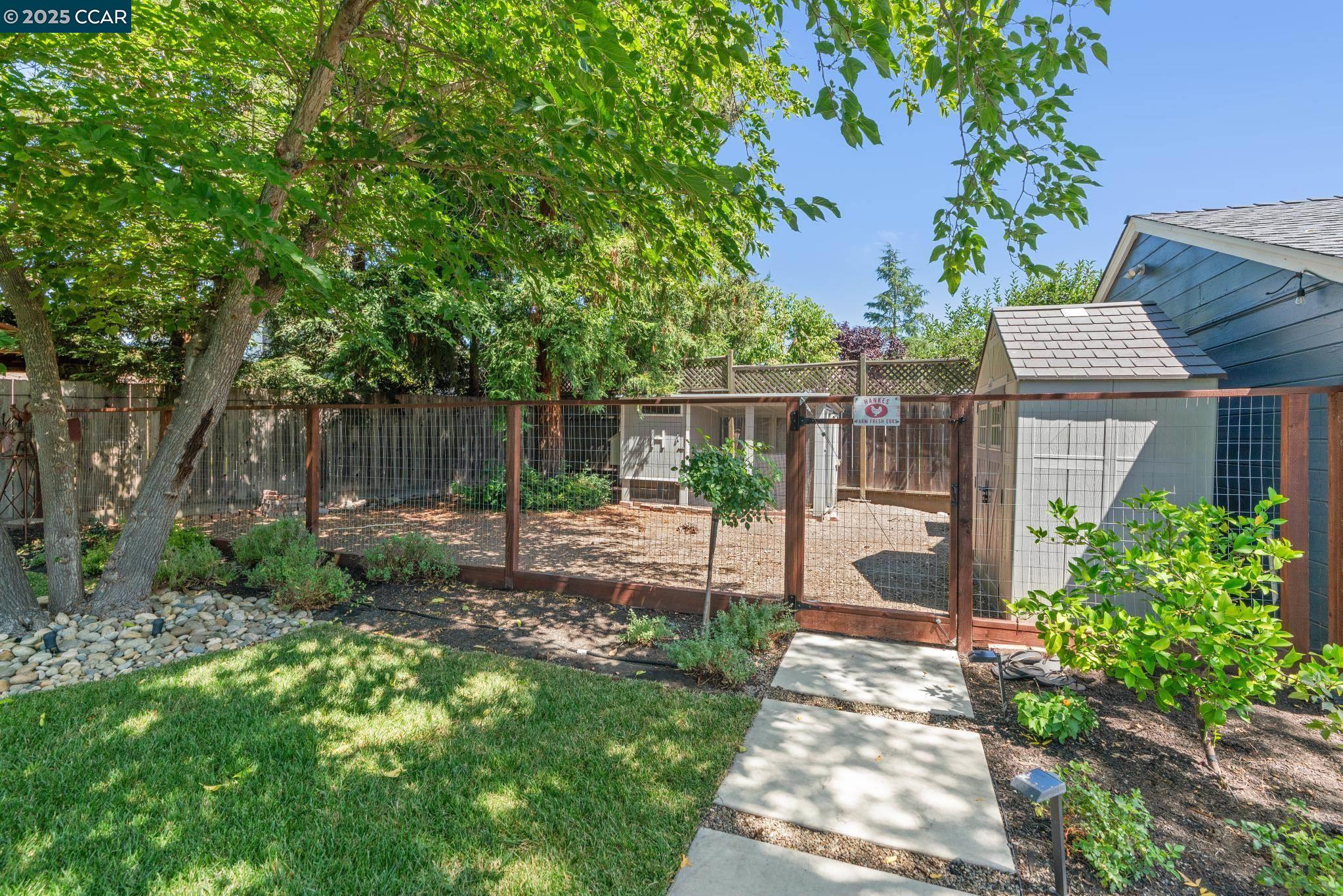 161 Maiden Lane