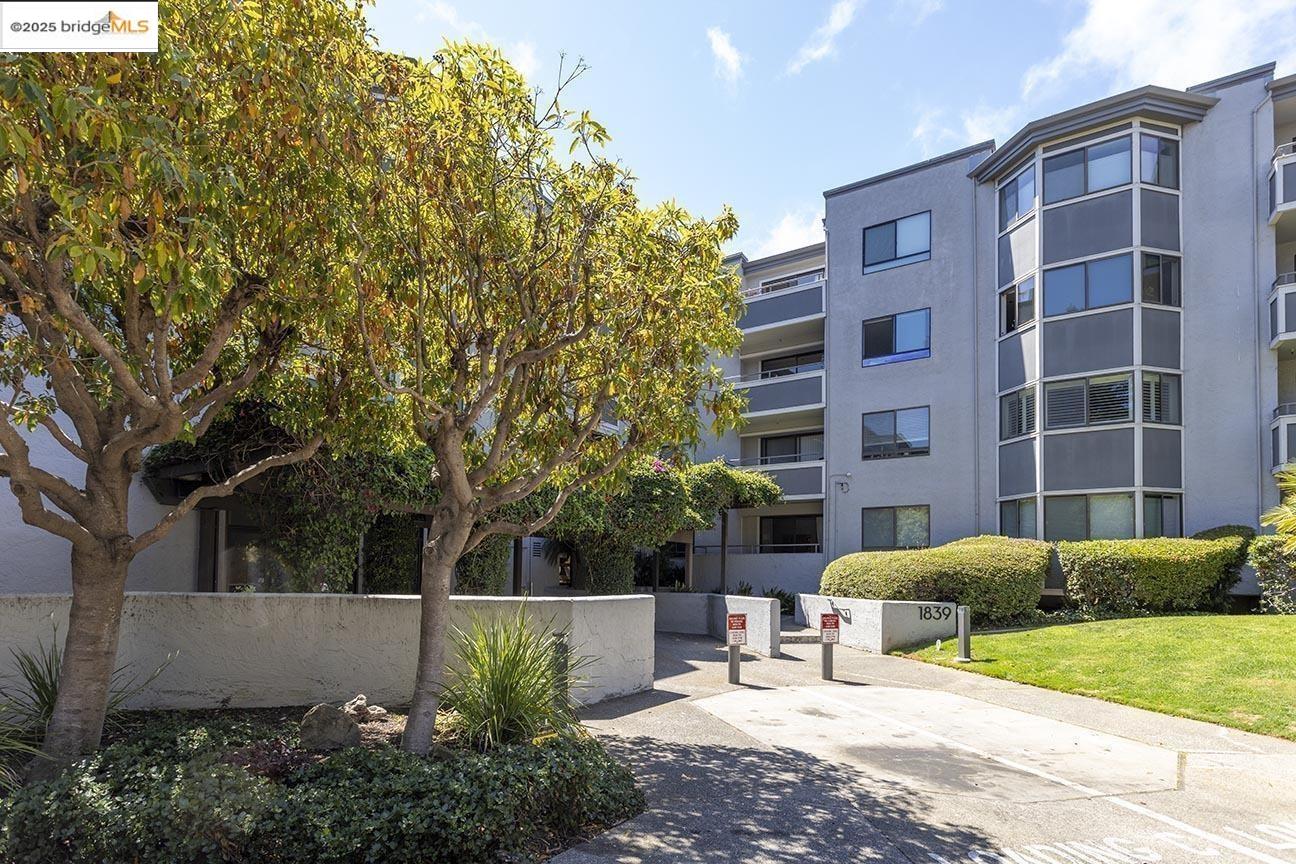 1839 15th ST APT 158