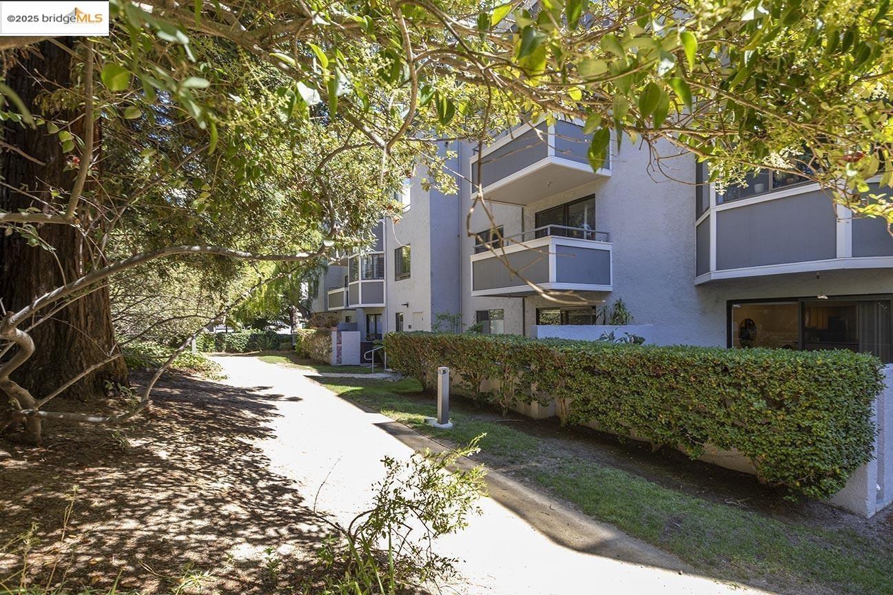 1839 15th ST APT 158