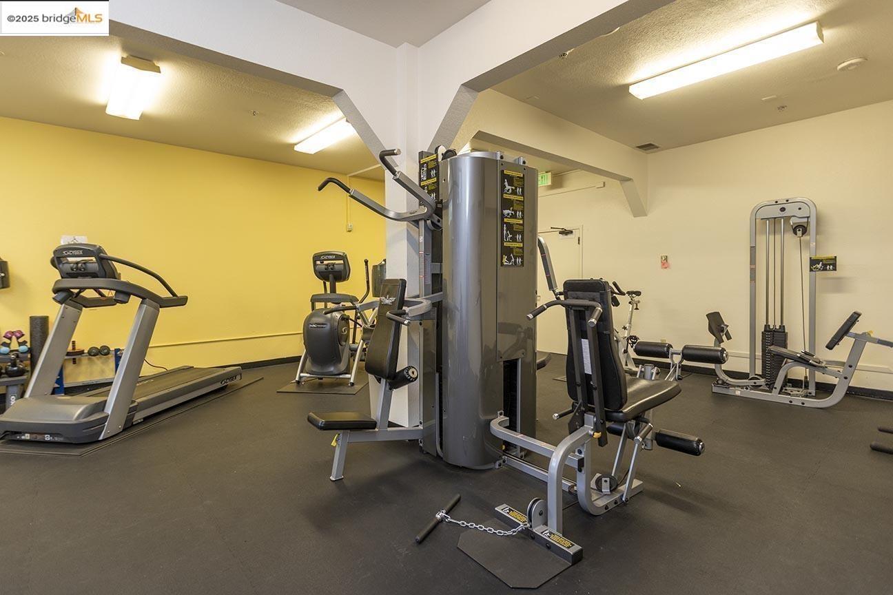 1839 15th ST APT 158