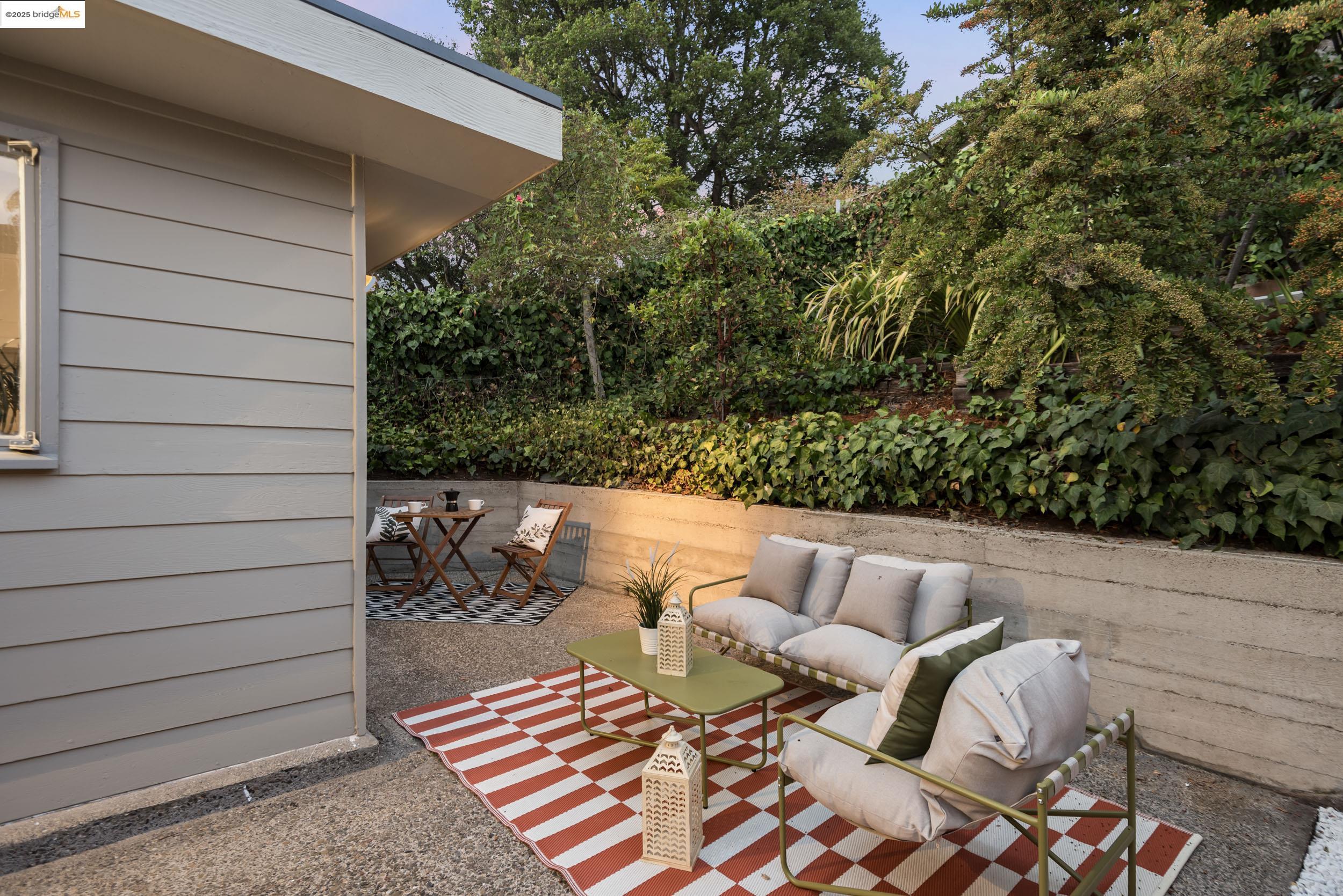 99 Eucalyptus Rd