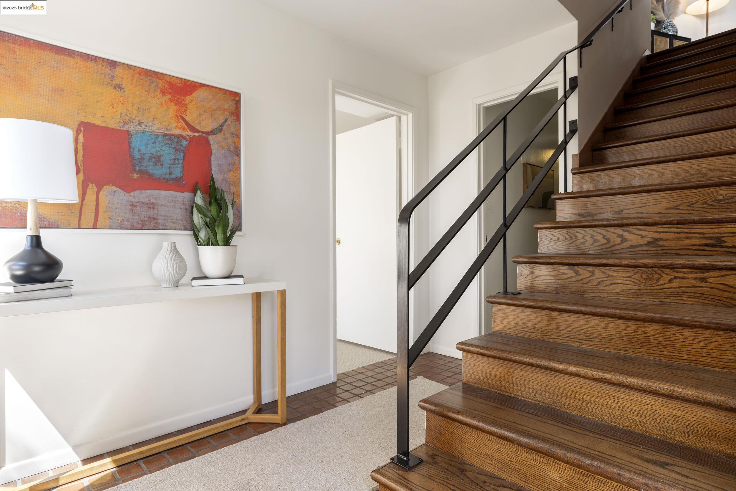 99 Eucalyptus Rd