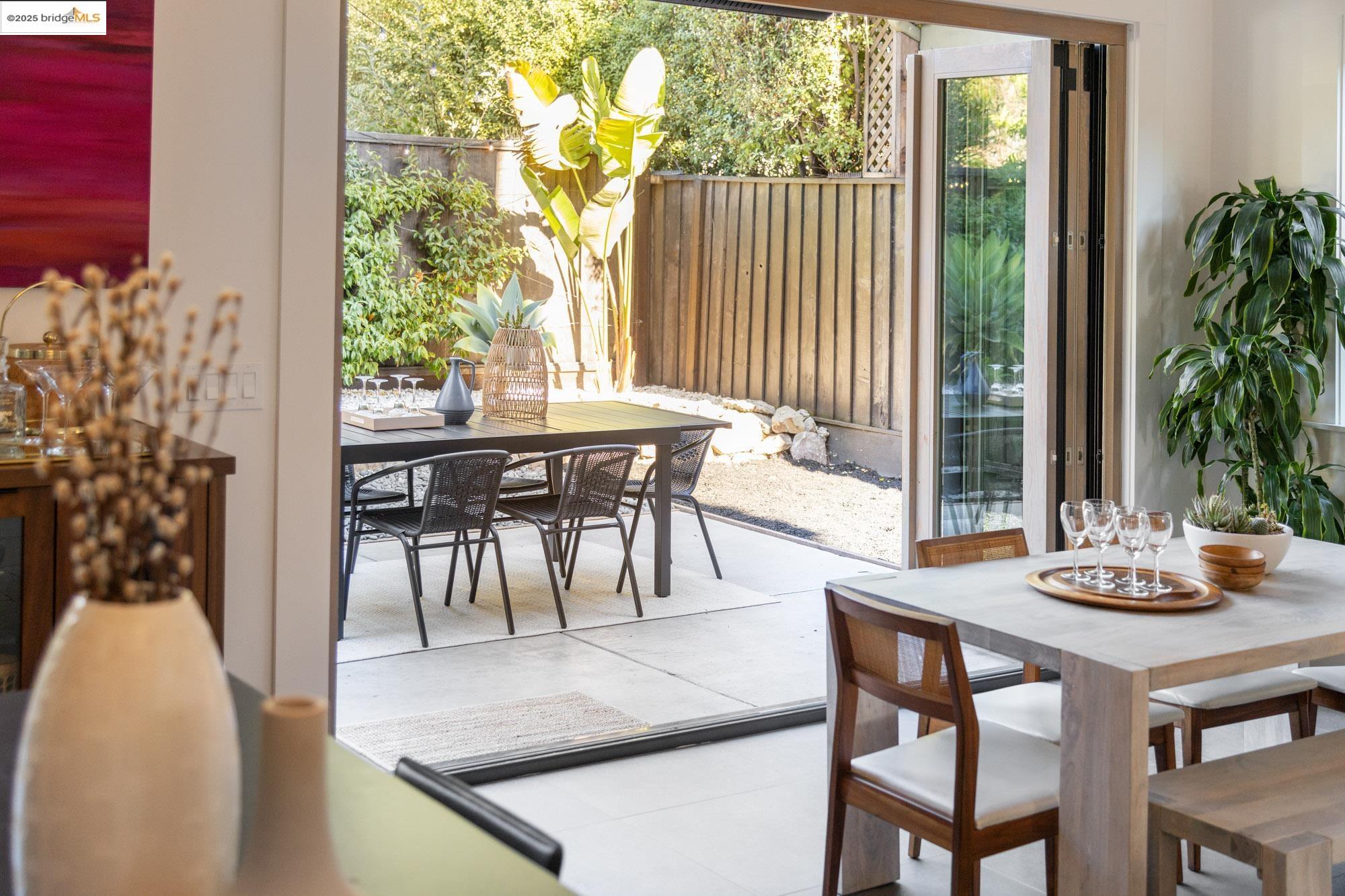 5734 Maccall St