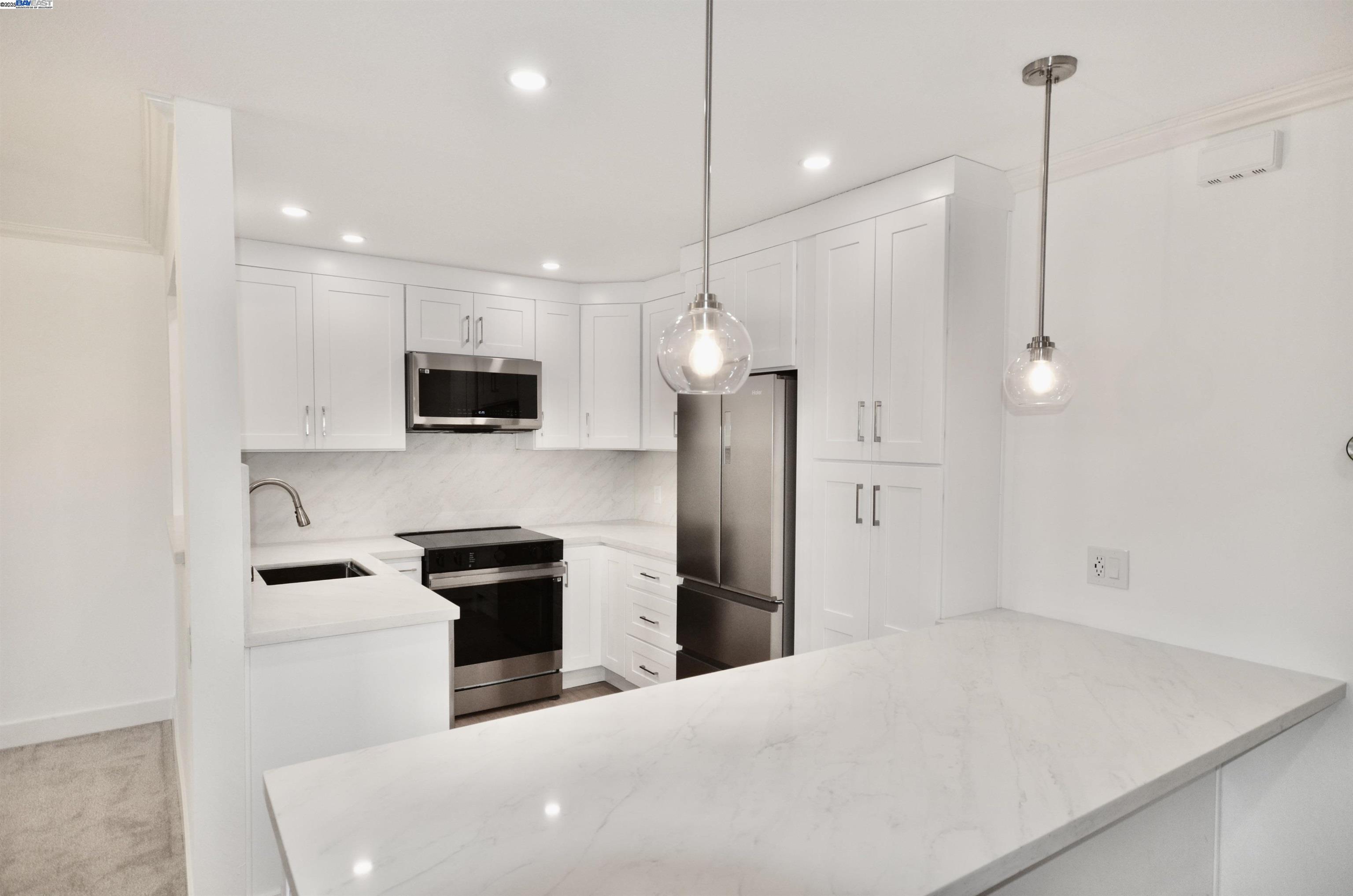 4033 Terra Granada Dr # 5C