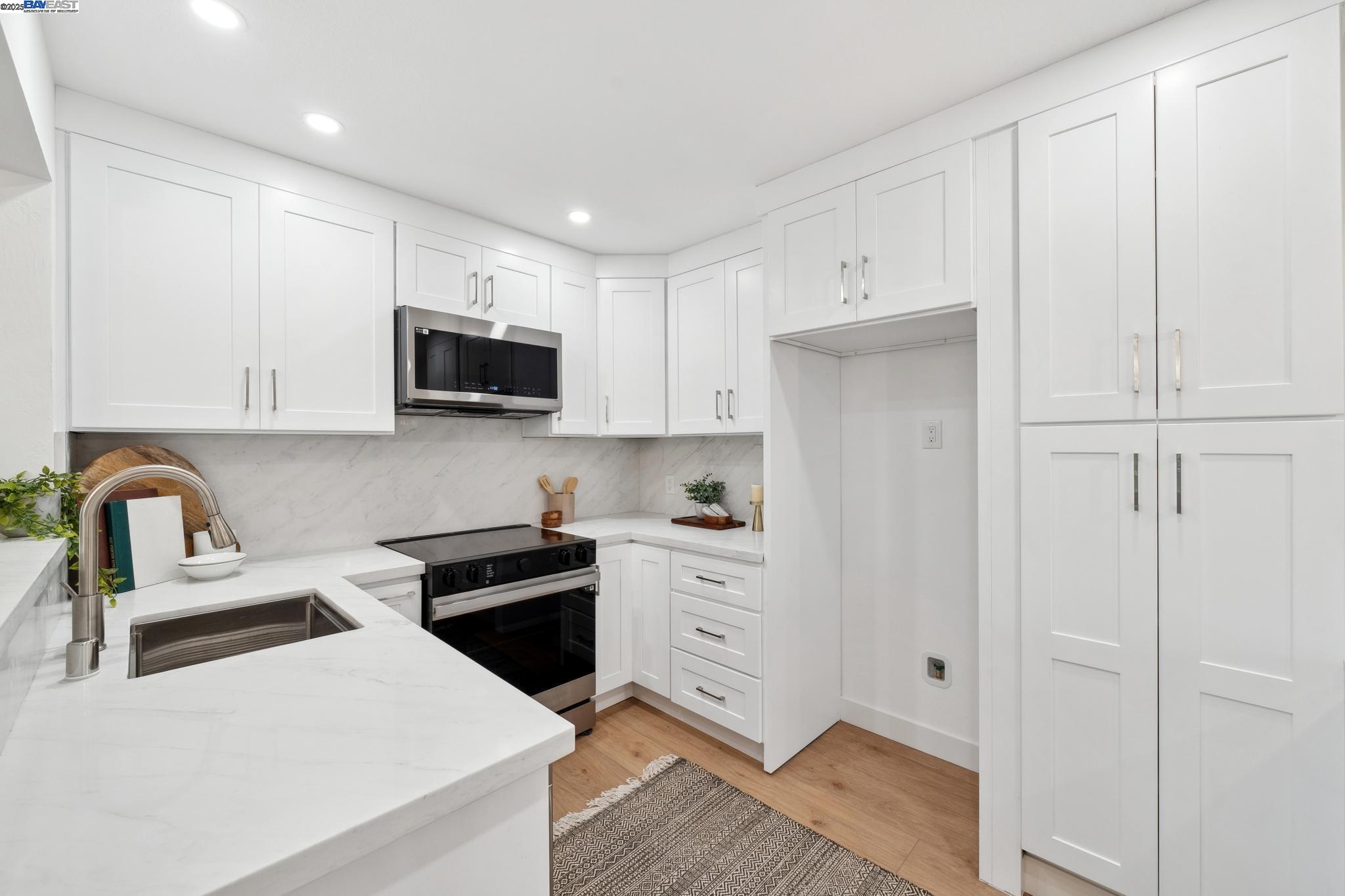 4033 Terra Granada Dr # 5C