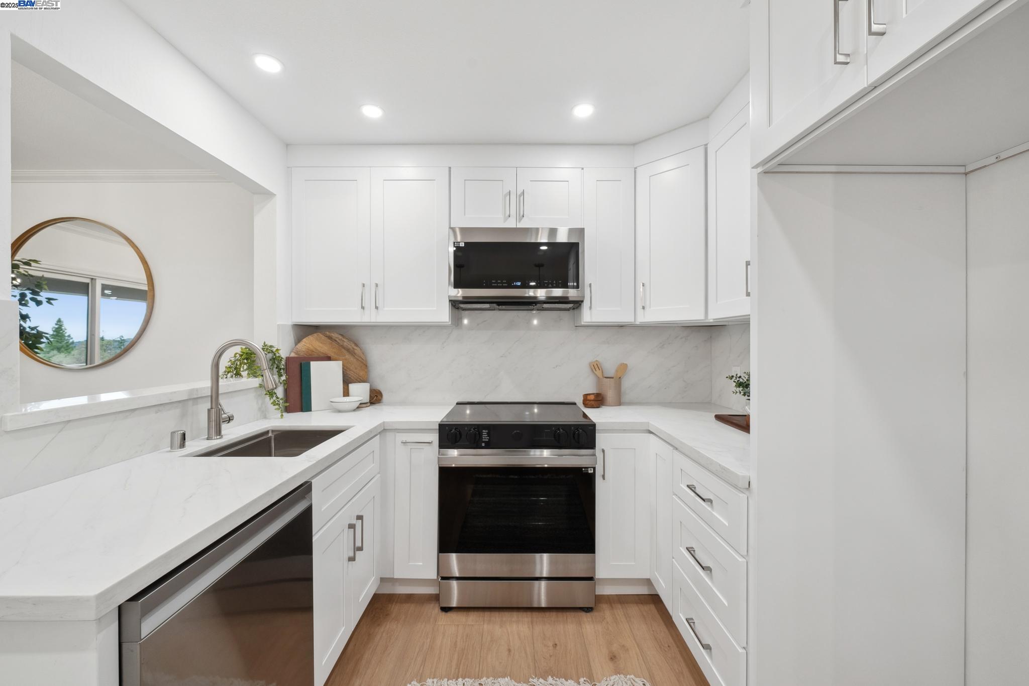 4033 Terra Granada Dr # 5C