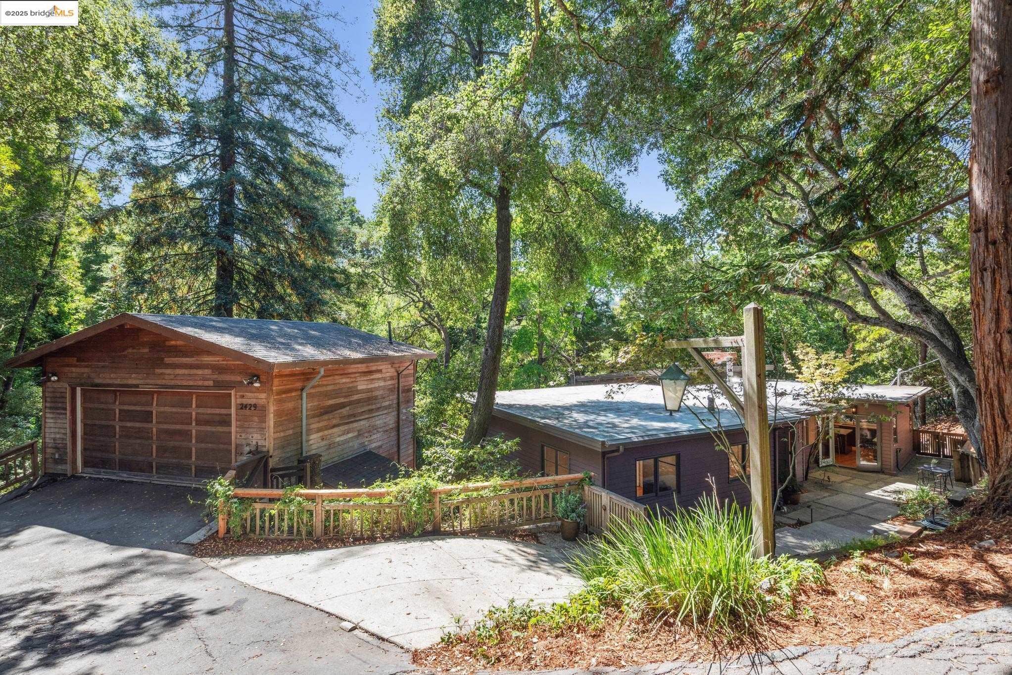 2429 Scout Rd