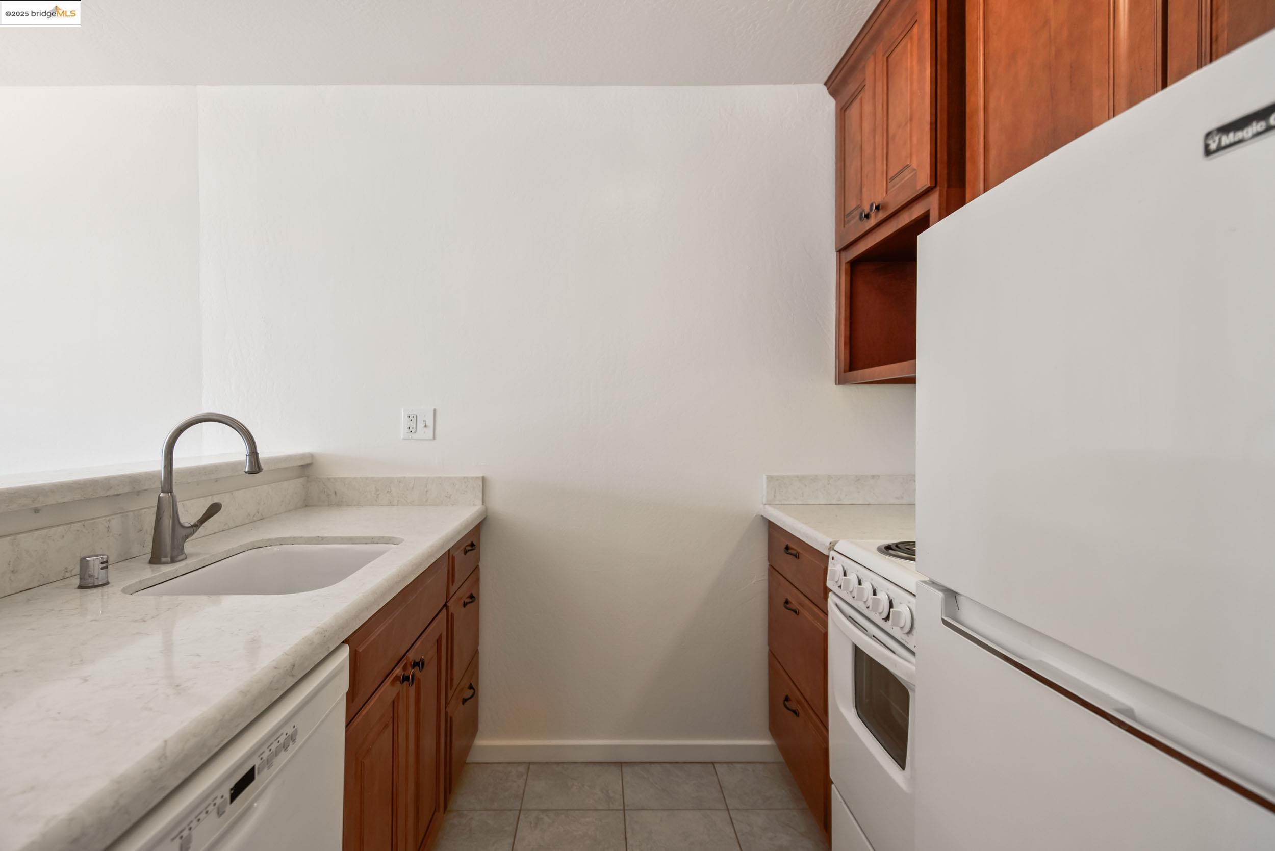 288 Whitmore St # 310B