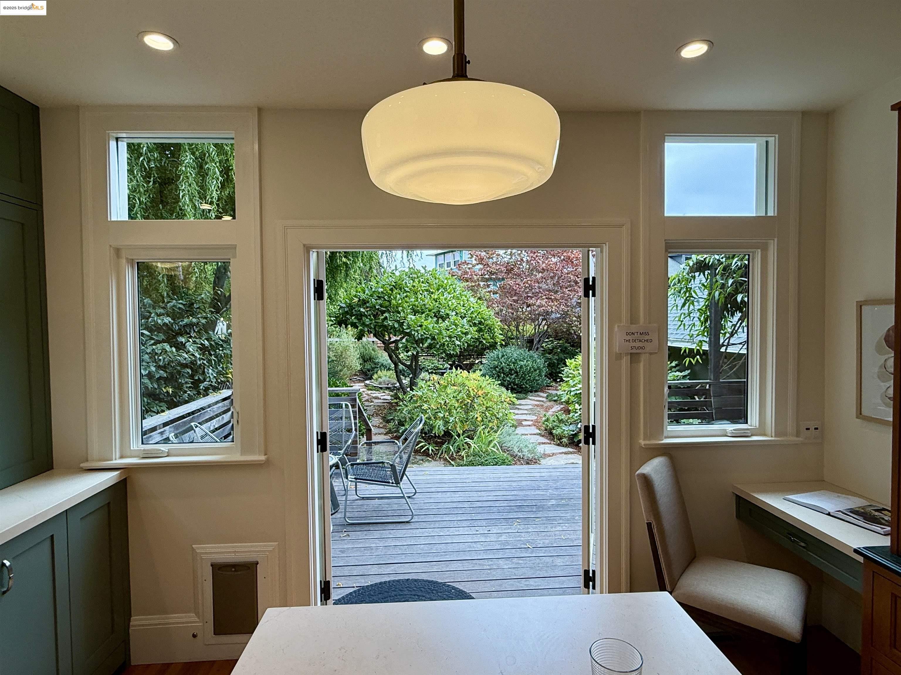 408 Euclid Ave, Oakland