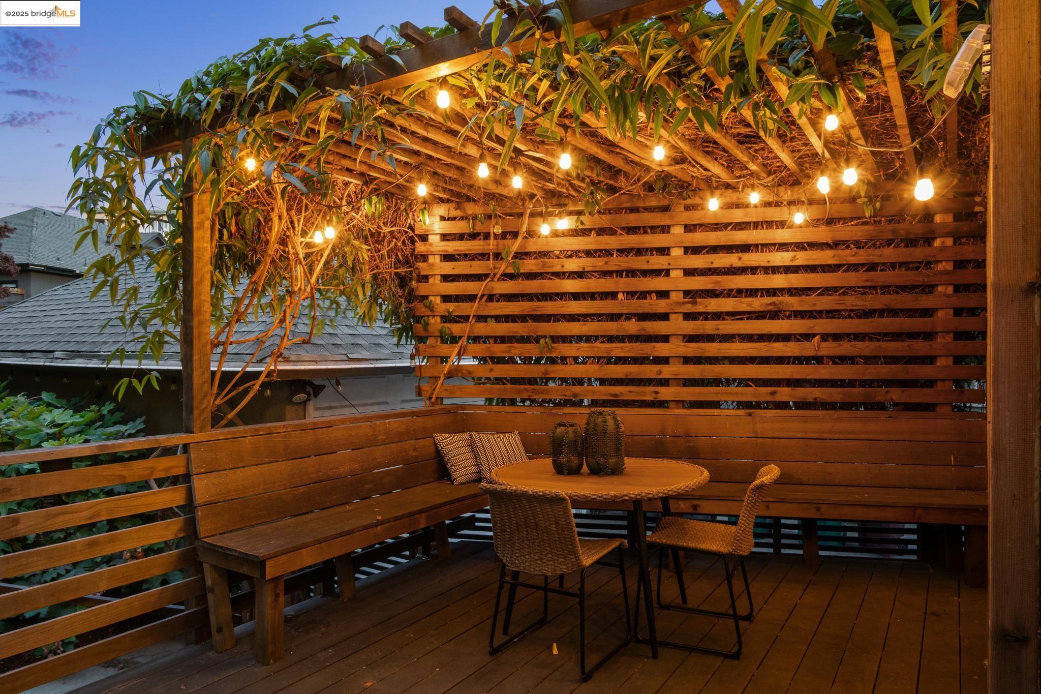 408 Euclid Ave, Oakland