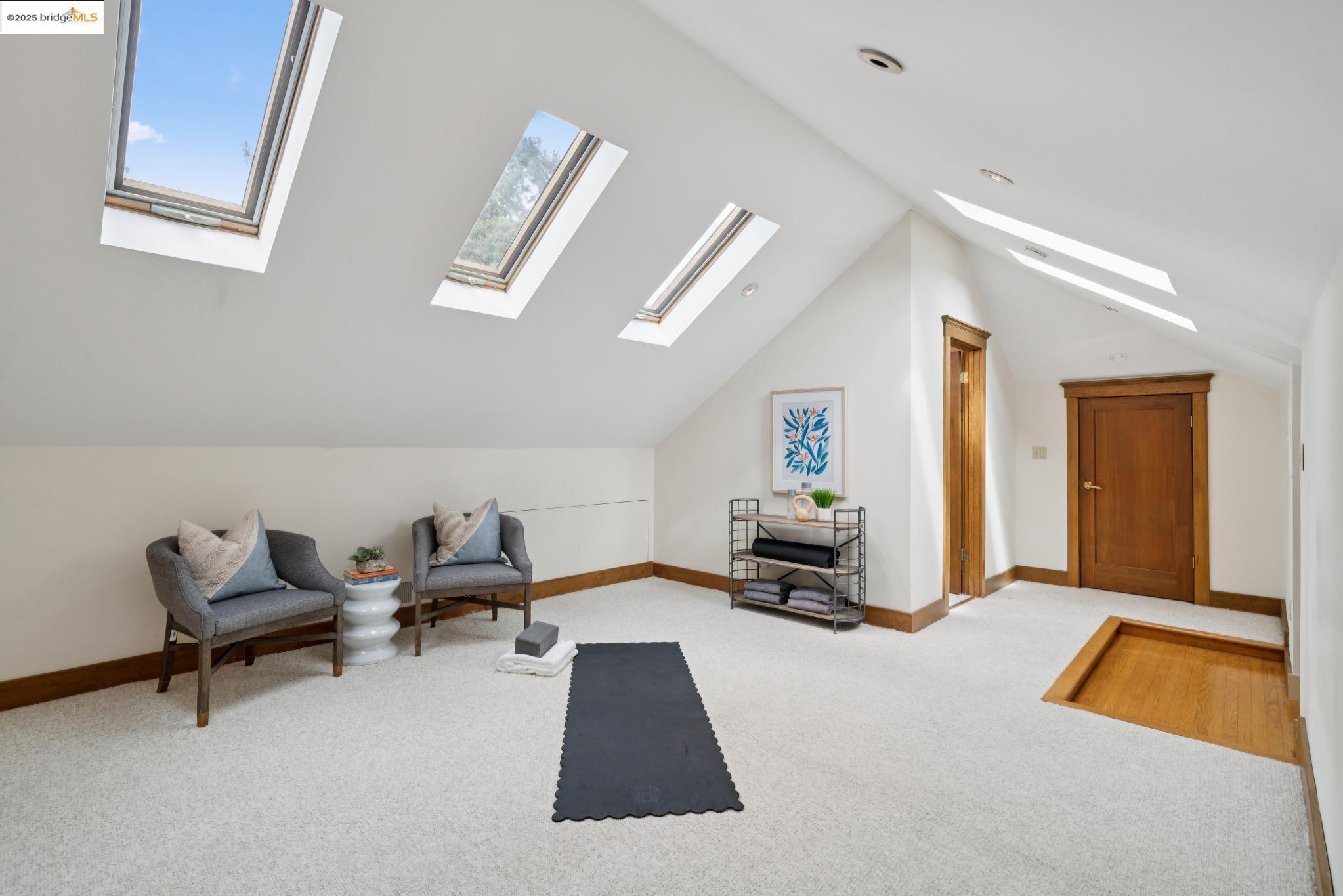 408 Euclid Ave, Oakland