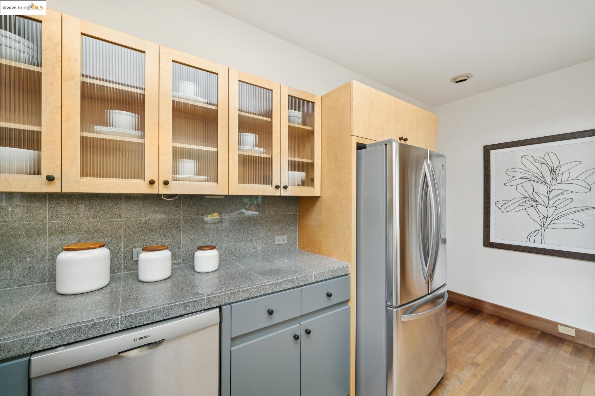 408 Euclid Ave, Oakland