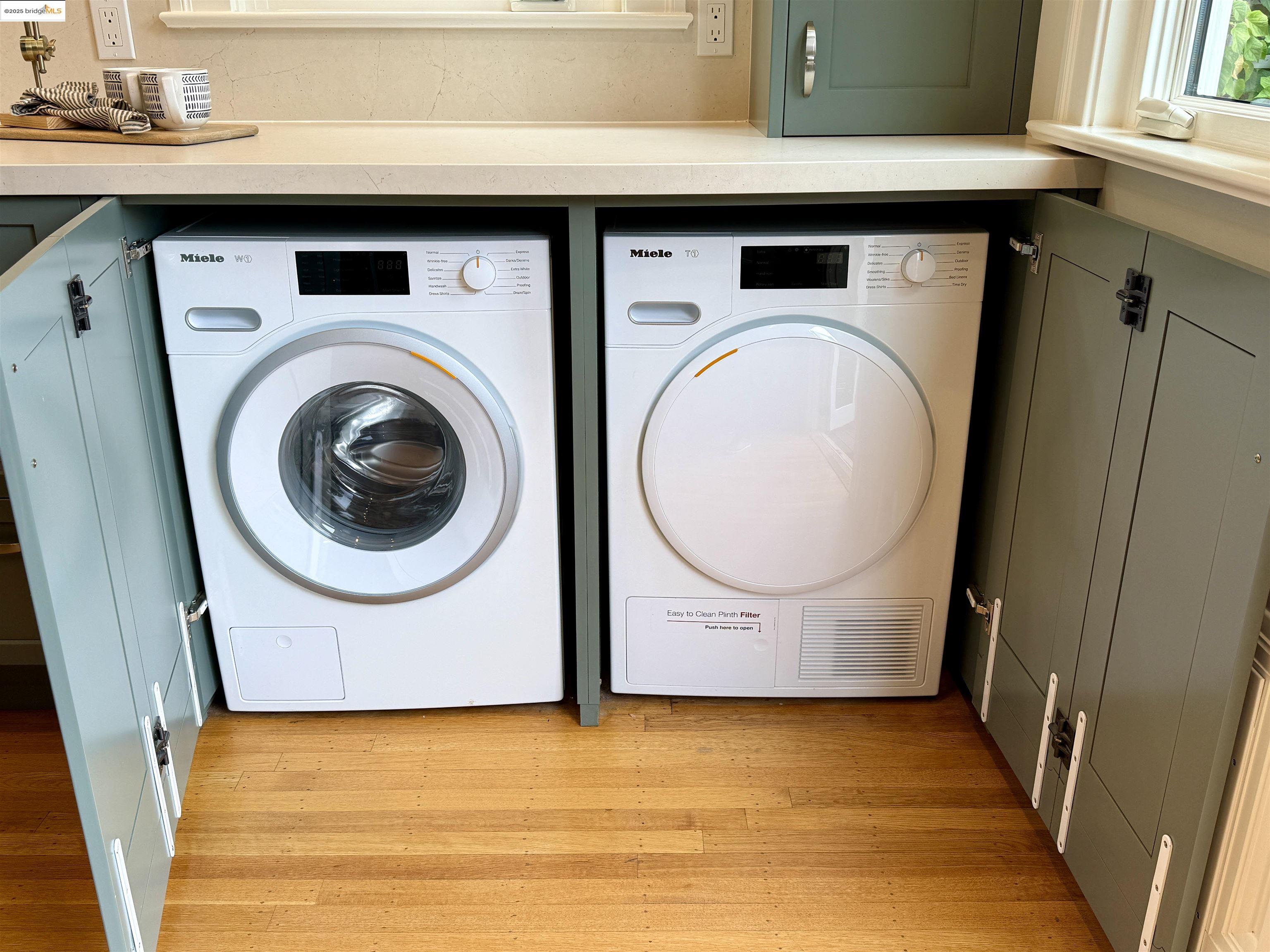 408 Euclid Ave, Oakland