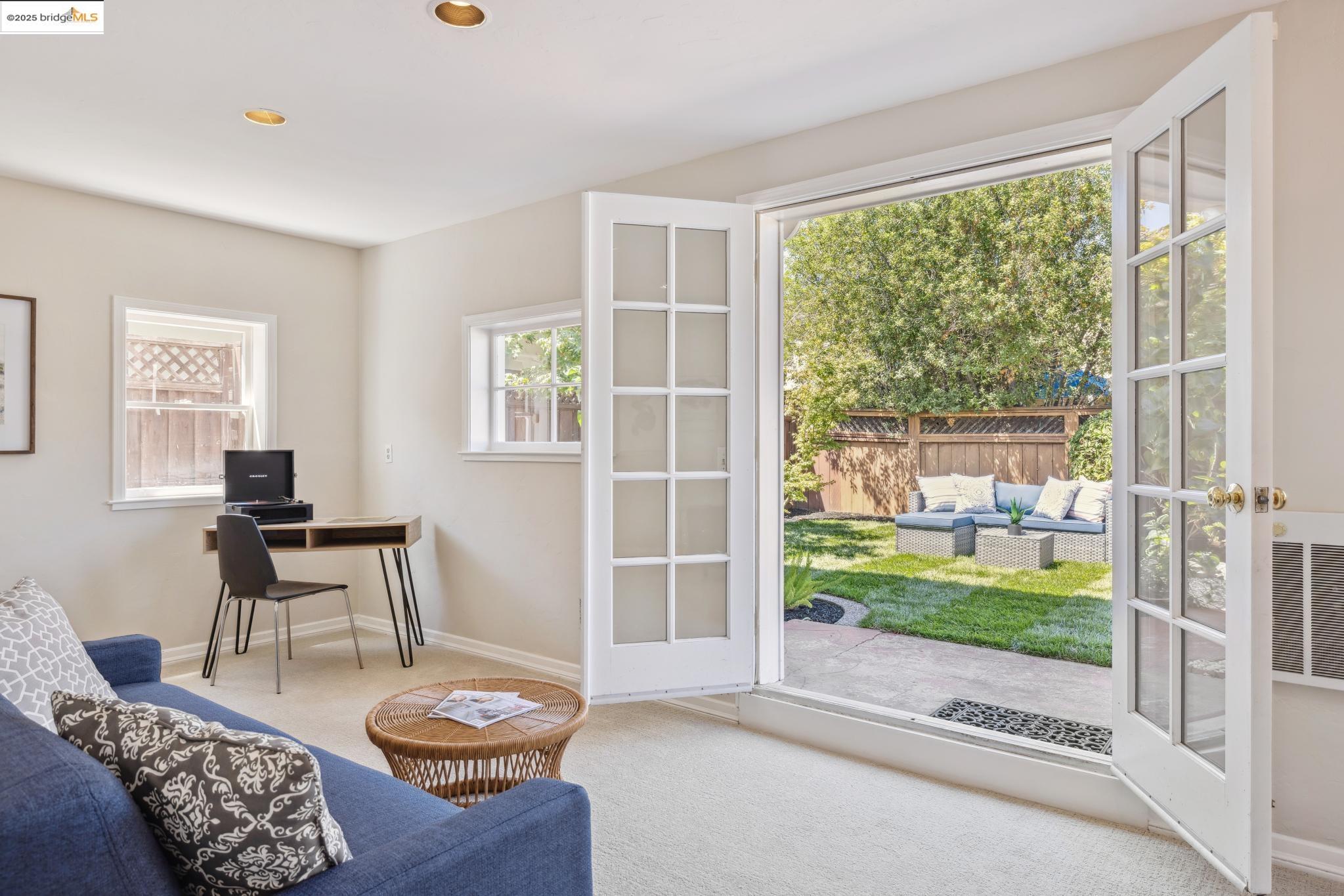 918 Estudillo Ave.