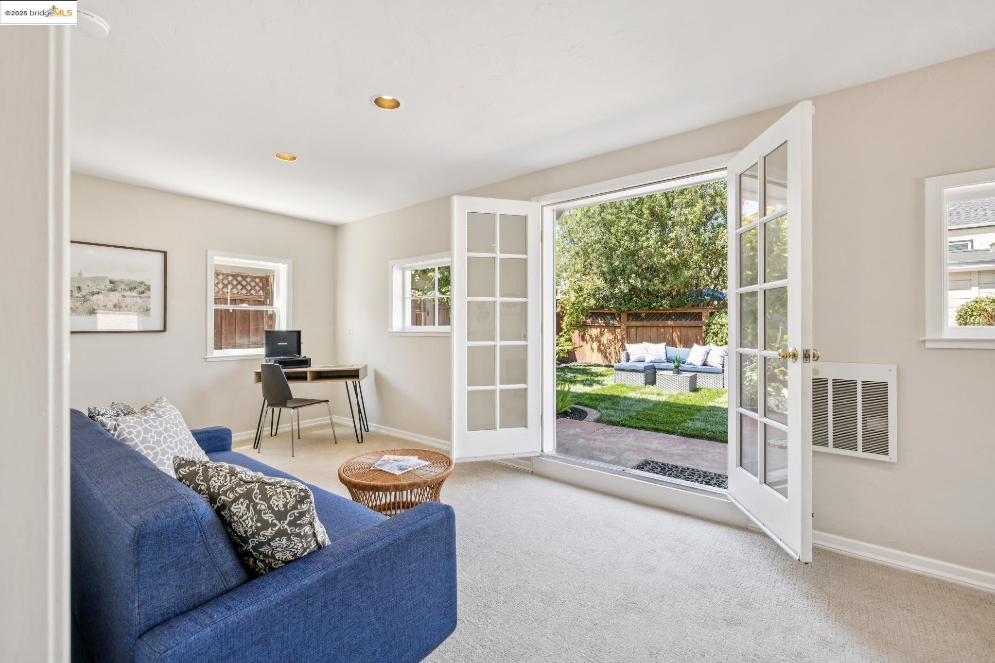 918 Estudillo Ave.