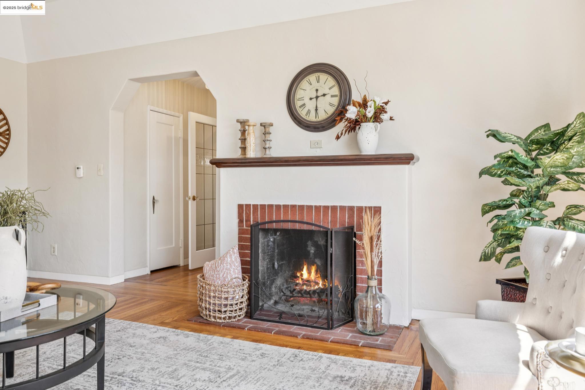 918 Estudillo Ave.