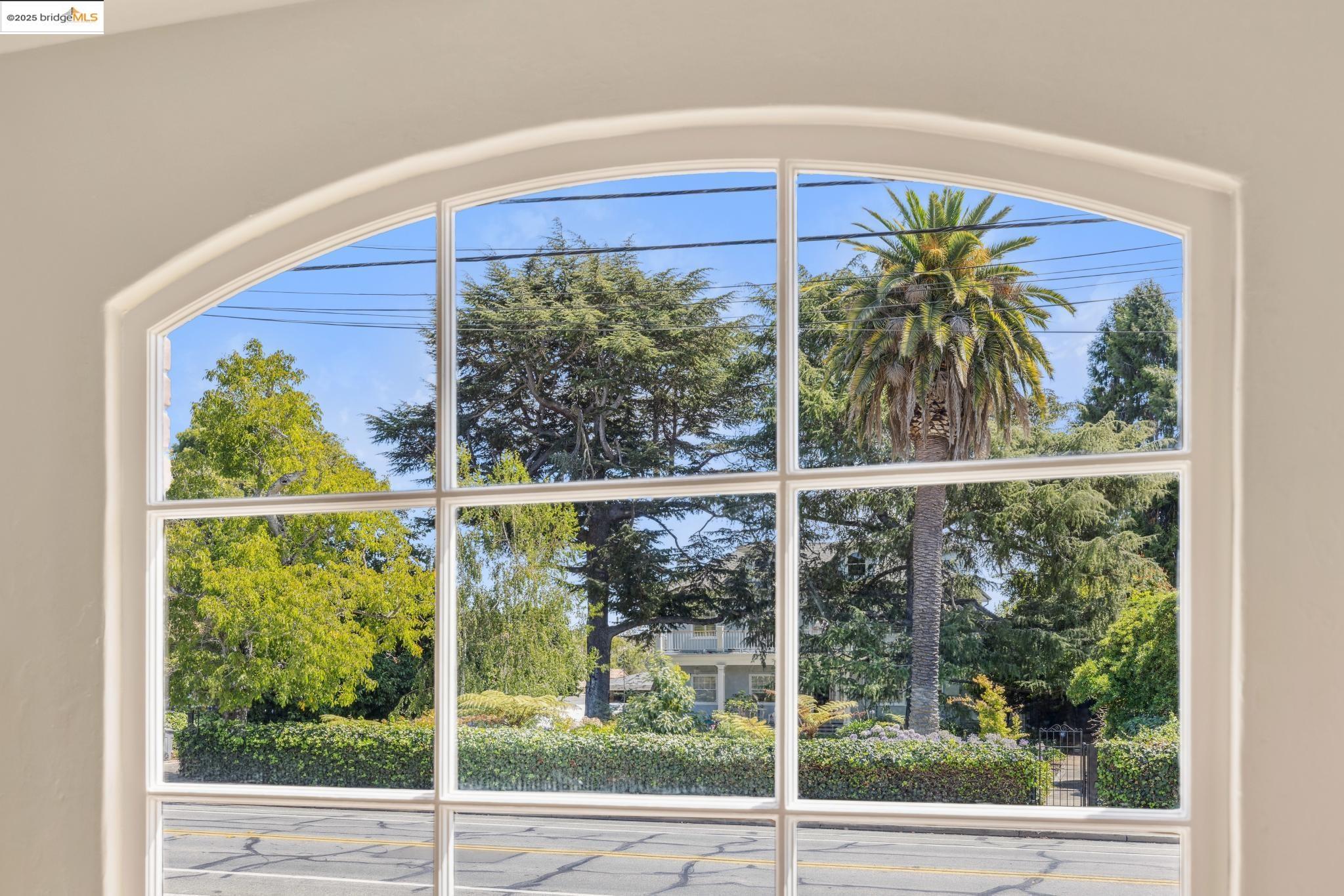 918 Estudillo Ave.