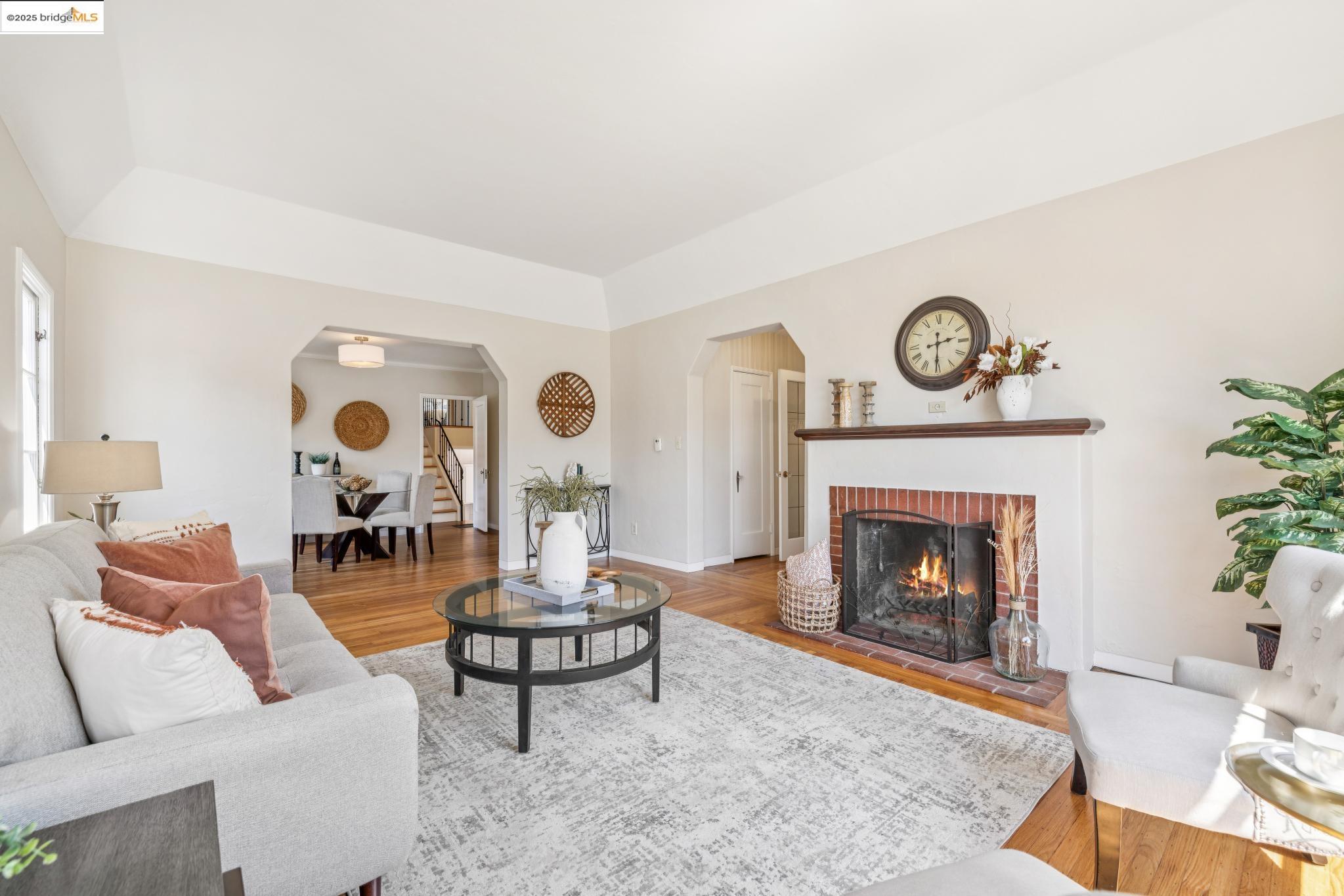 918 Estudillo Ave.