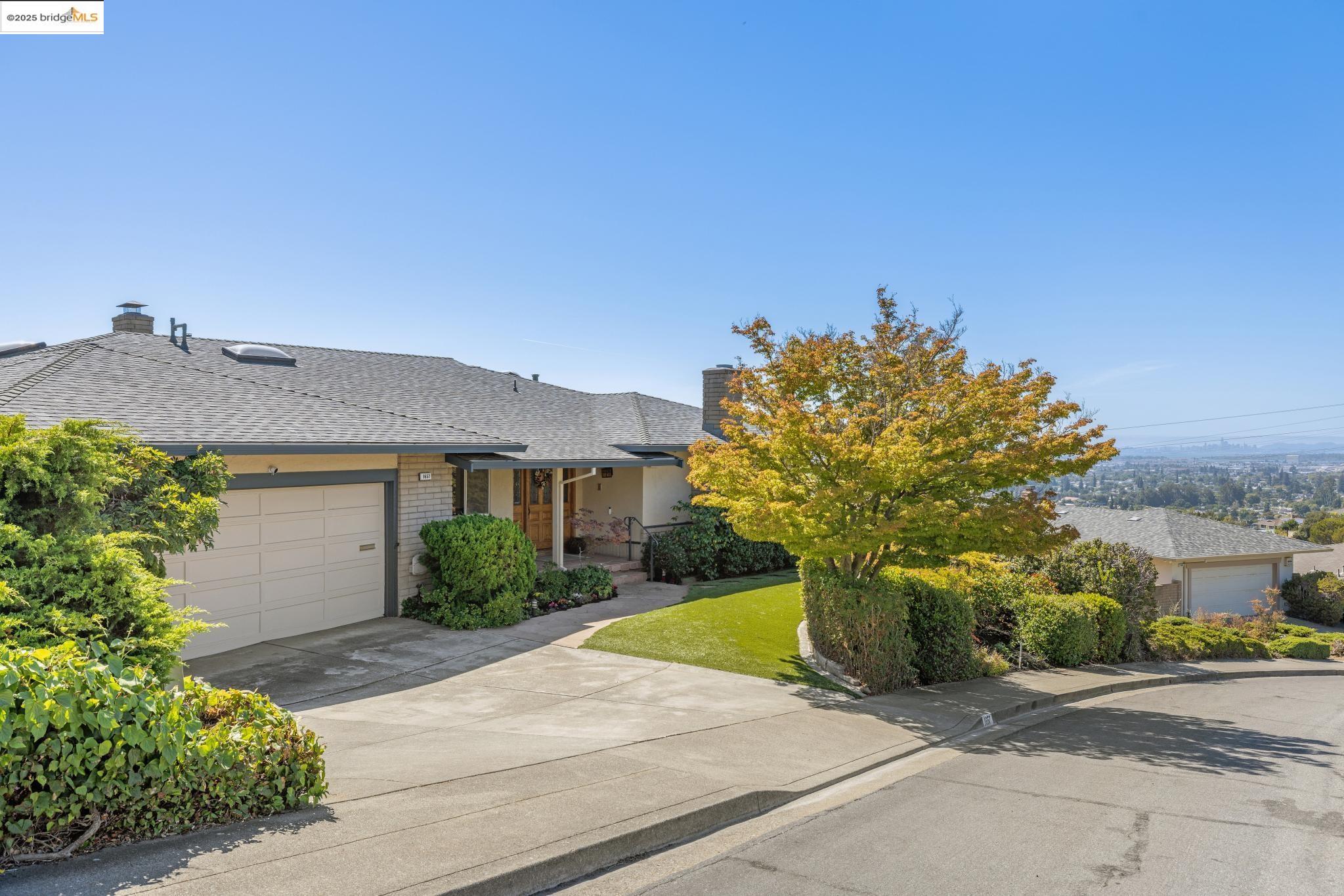 1657 Clearview Dr.