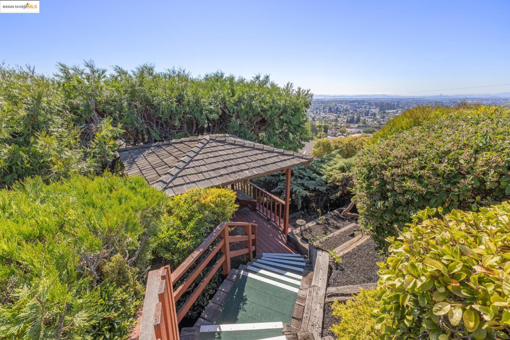 1657 Clearview Dr.