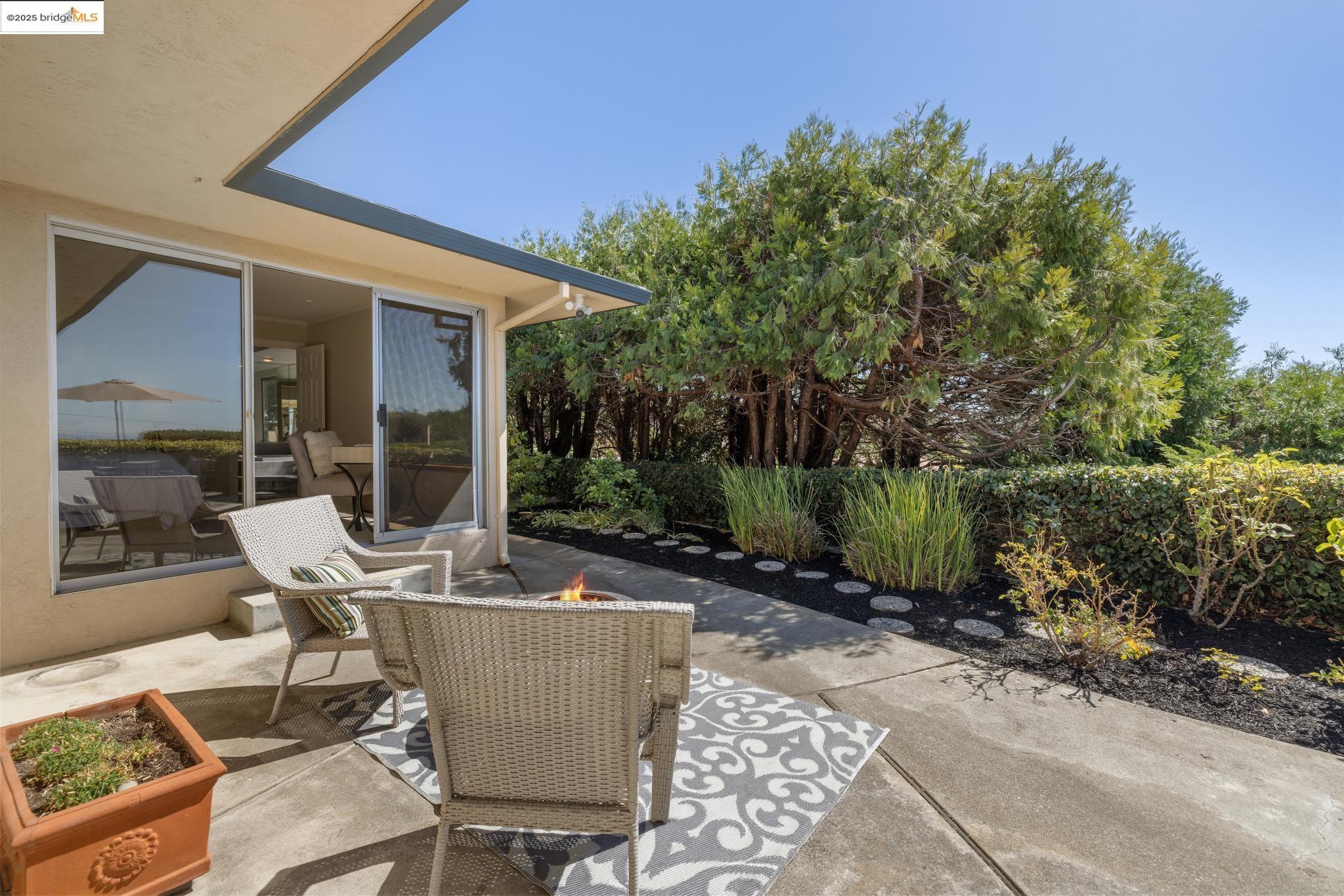 1657 Clearview Dr.