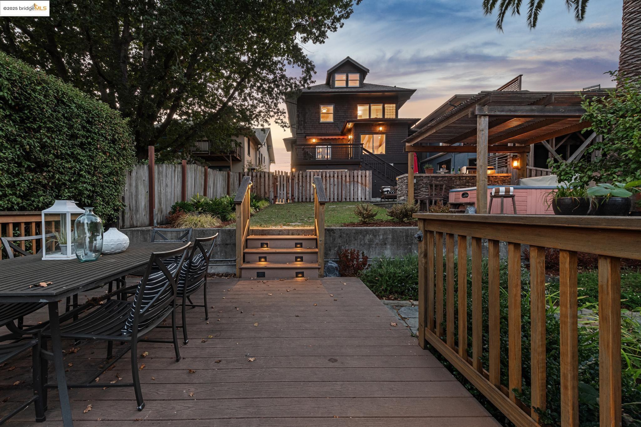 526 Mira Vista Ave