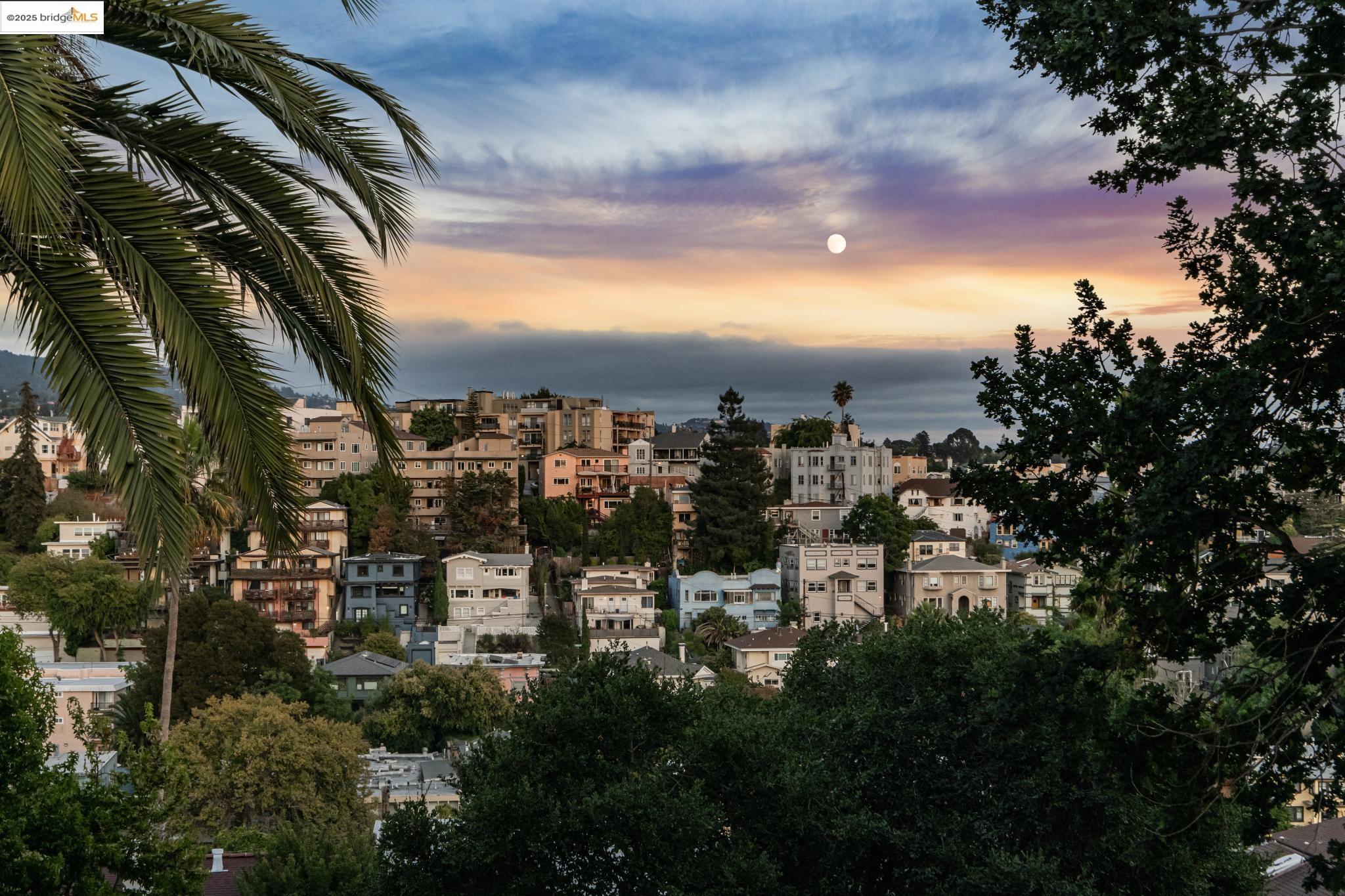 526 Mira Vista Ave