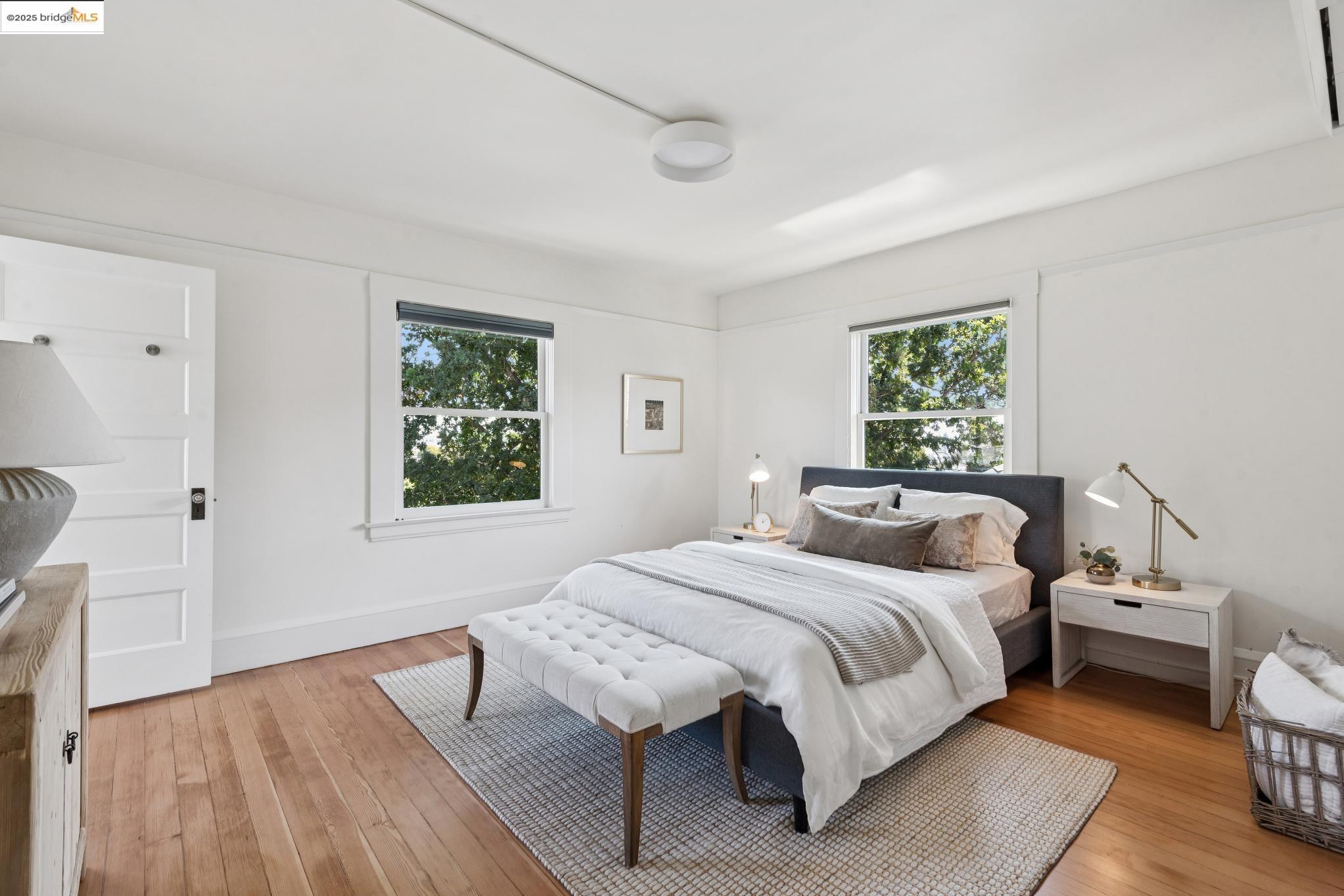 526 Mira Vista Ave