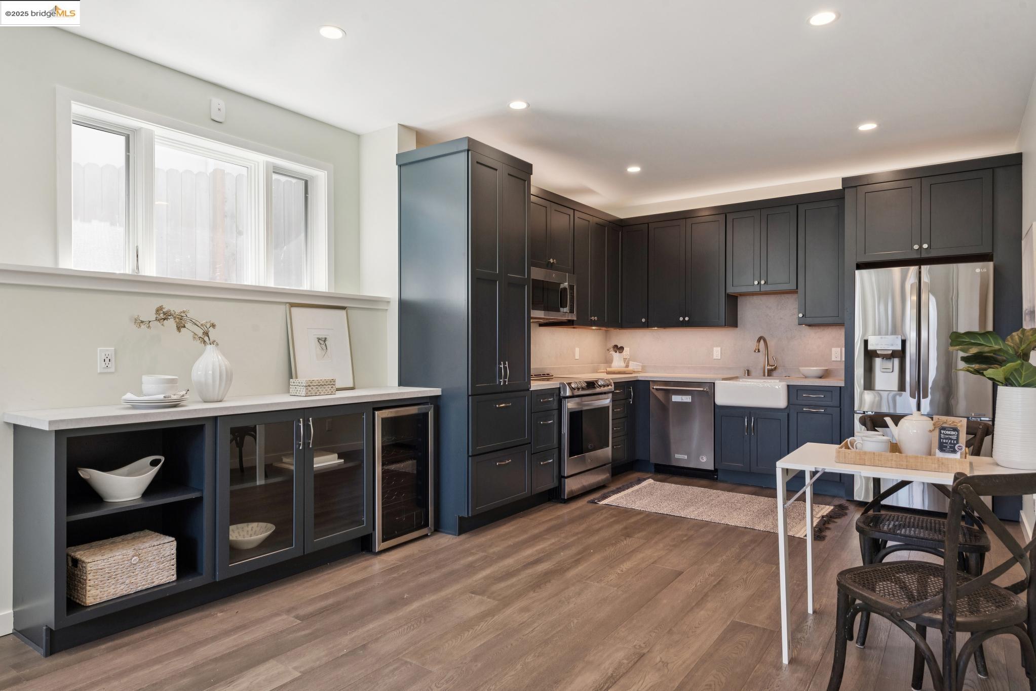 526 Mira Vista Ave