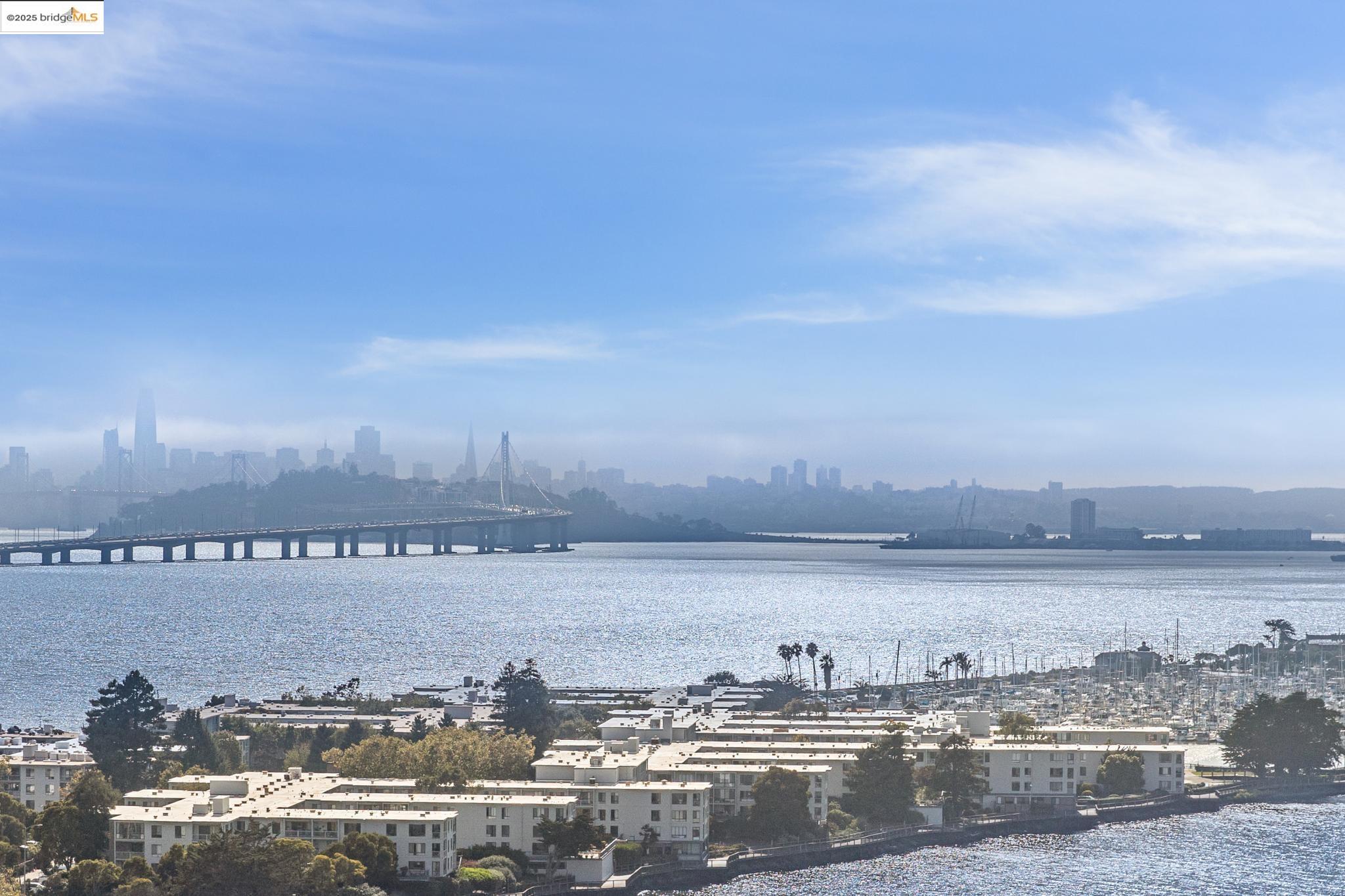 6363 Christie Avenue # 2015