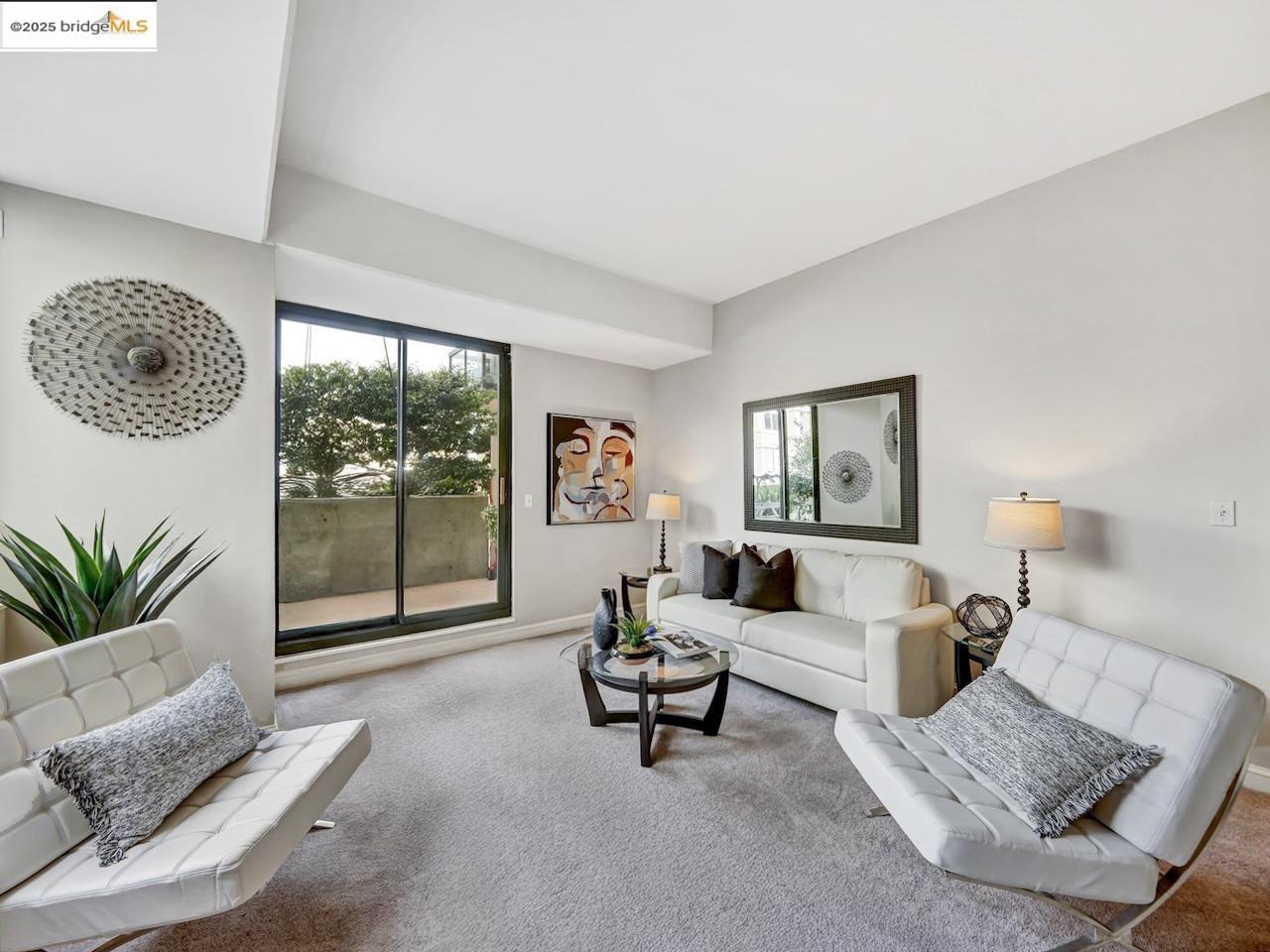 1 Daniel Burnham Ct # 101