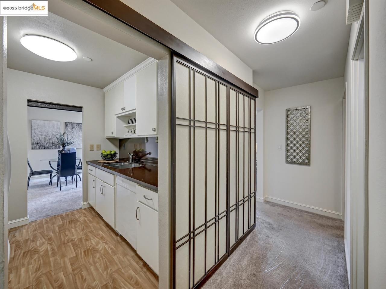 1 Daniel Burnham Ct # 101