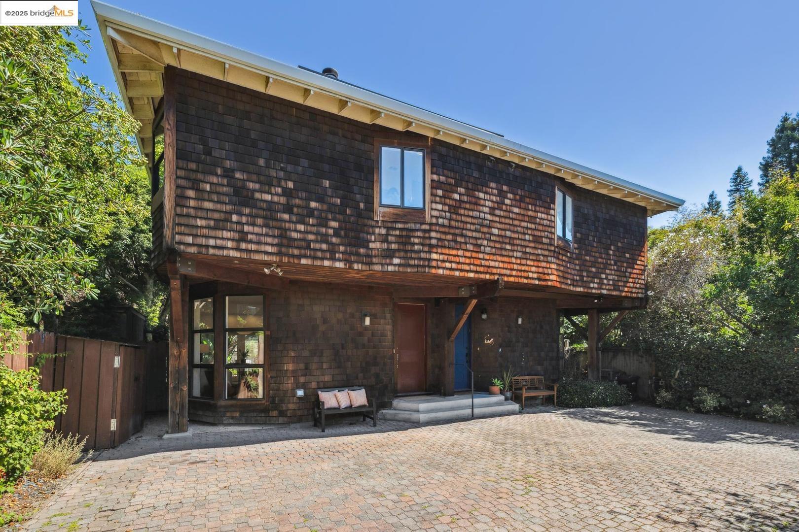 6492 Benvenue AVE # 2