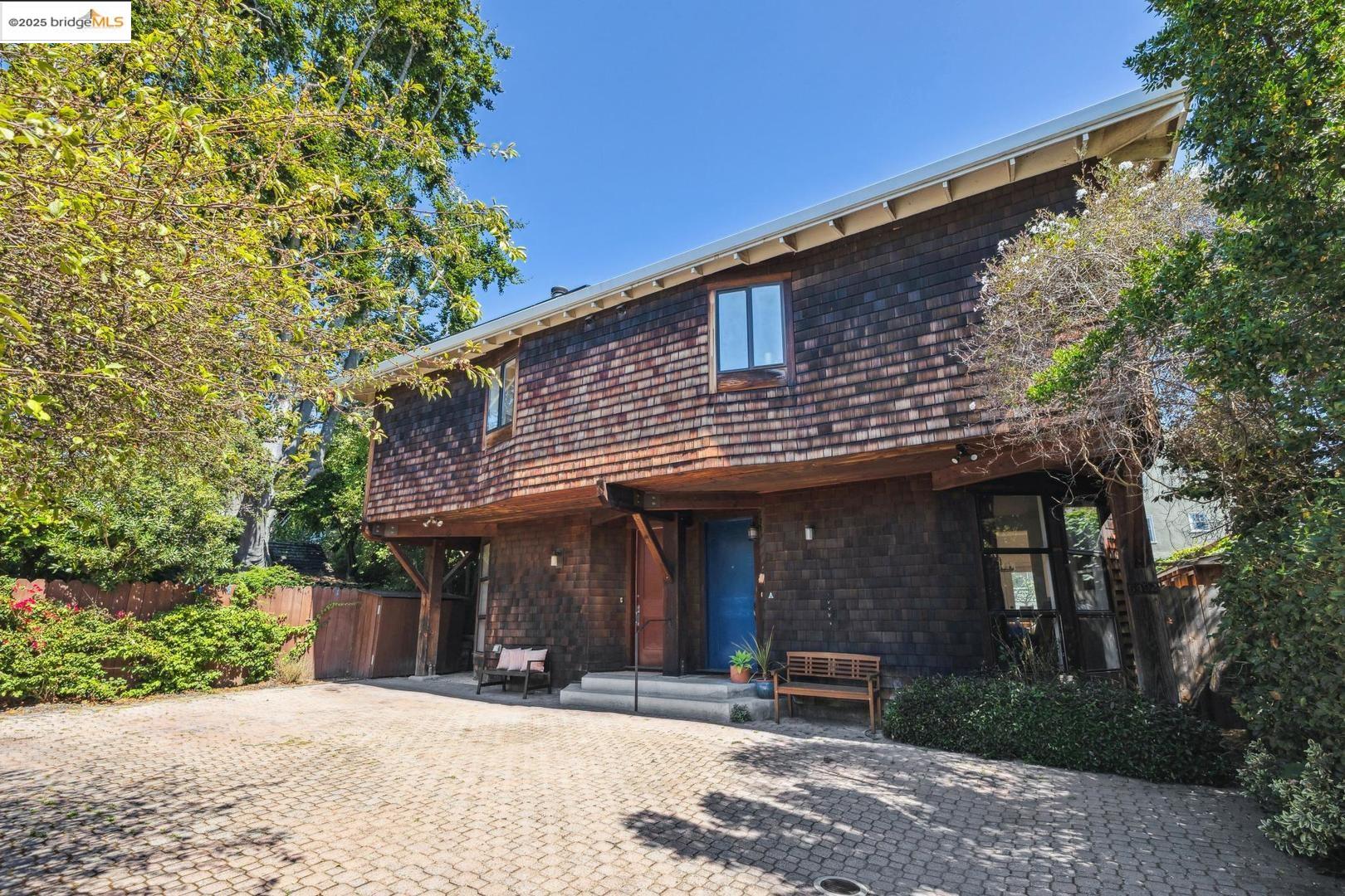 6492 Benvenue AVE # 2